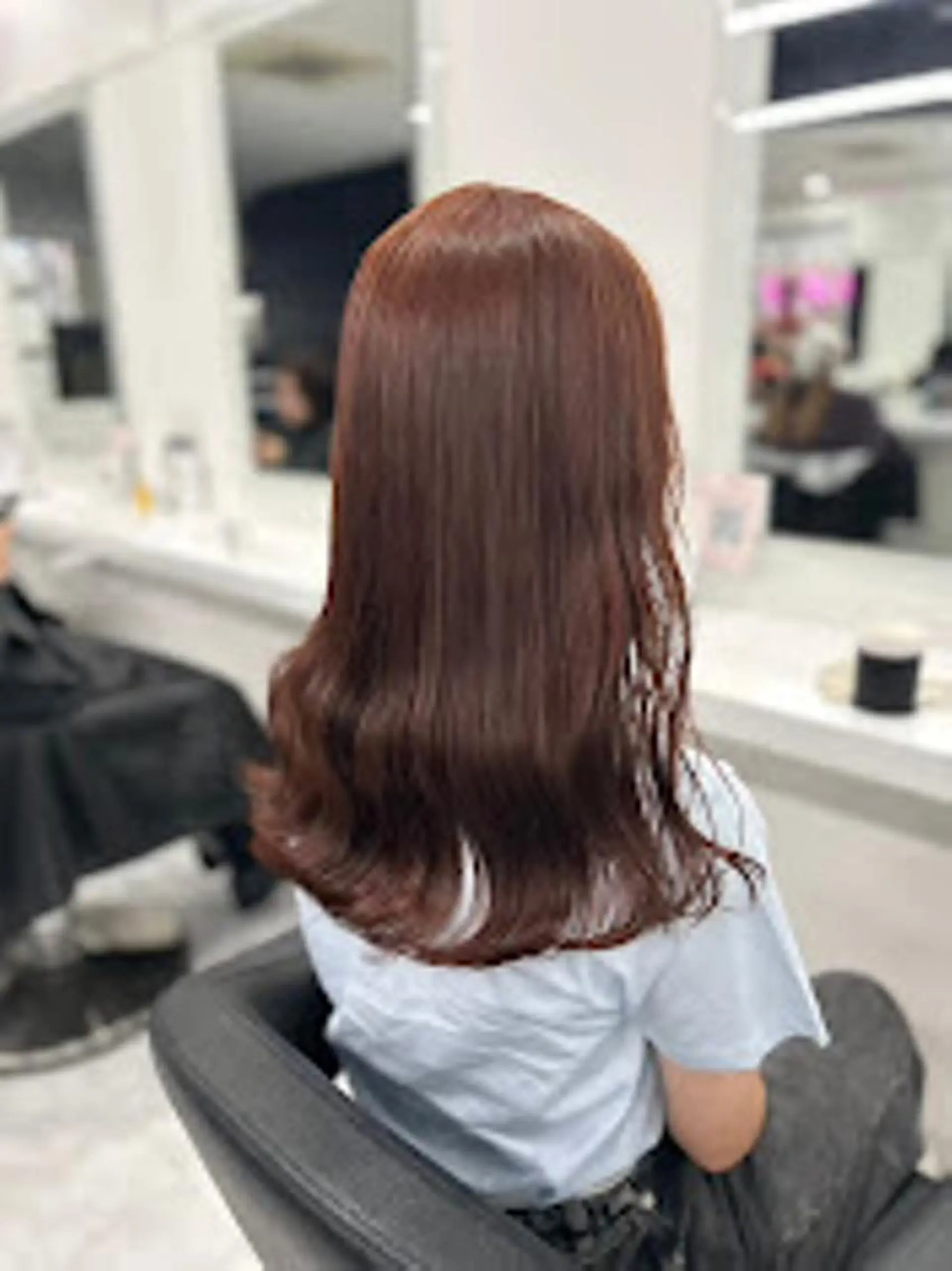 カラー official TUNE銀座🪞🪽のヘアスタイル