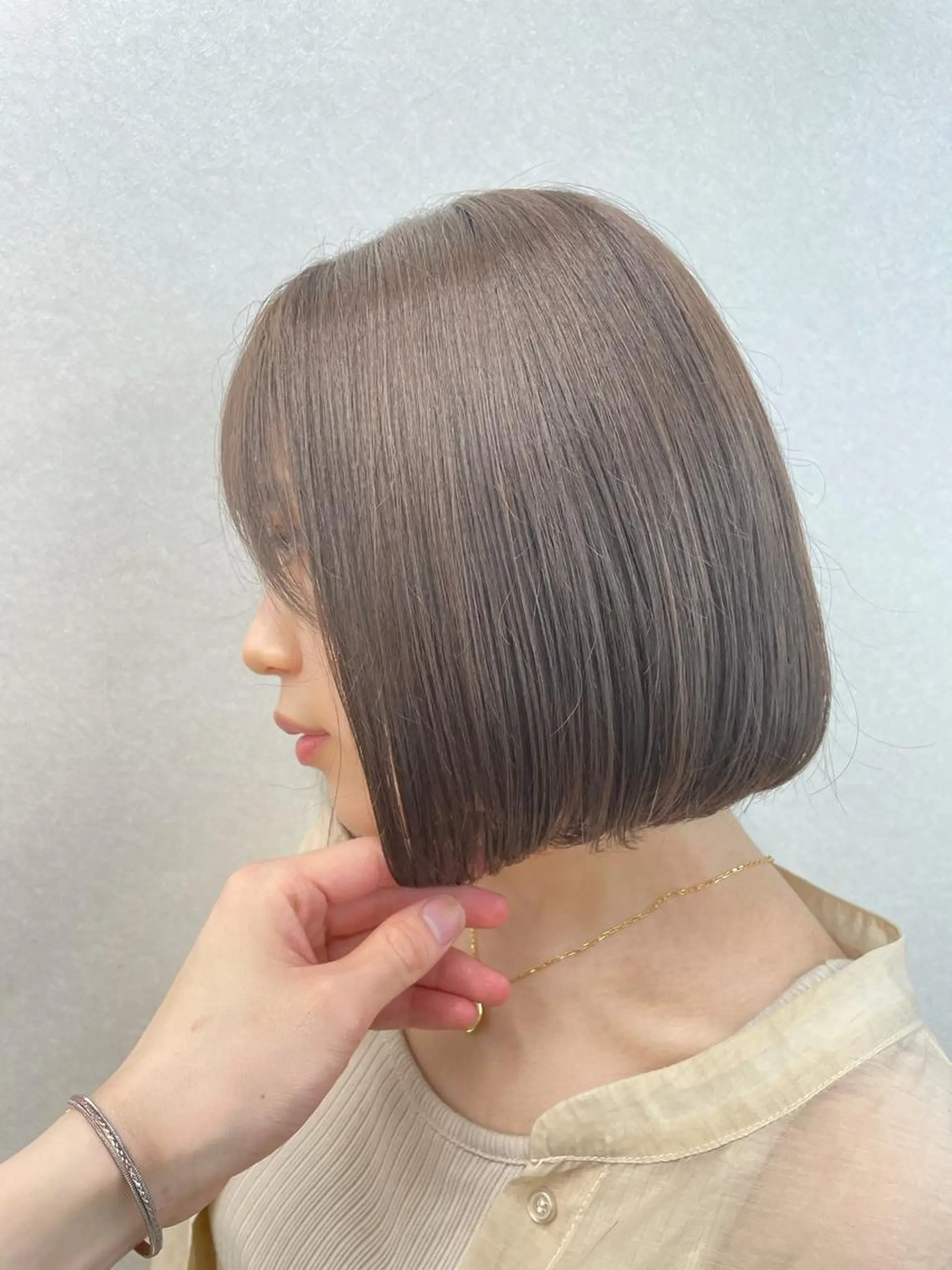 ミディアム カラー ボブ特化美容師 🌈うめつたいがのヘアスタイル