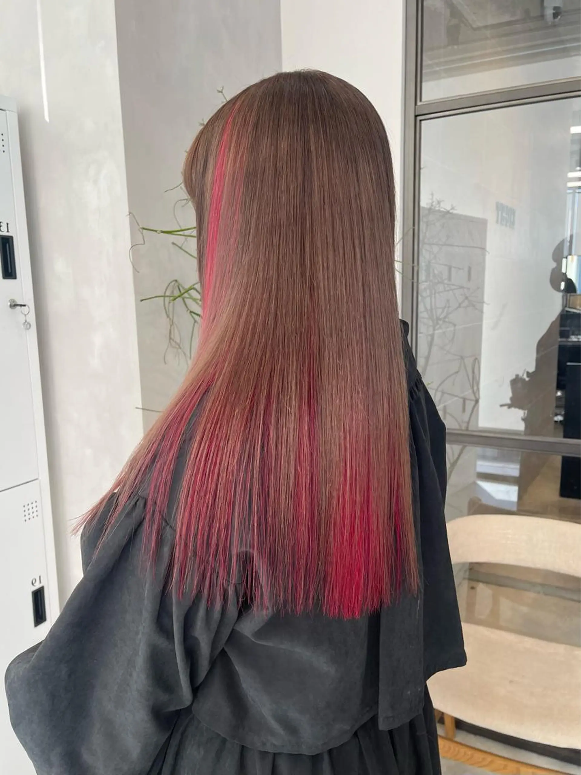 ロング カラー 🦋レイヤーカット ミドリカワ🦋のヘアスタイル