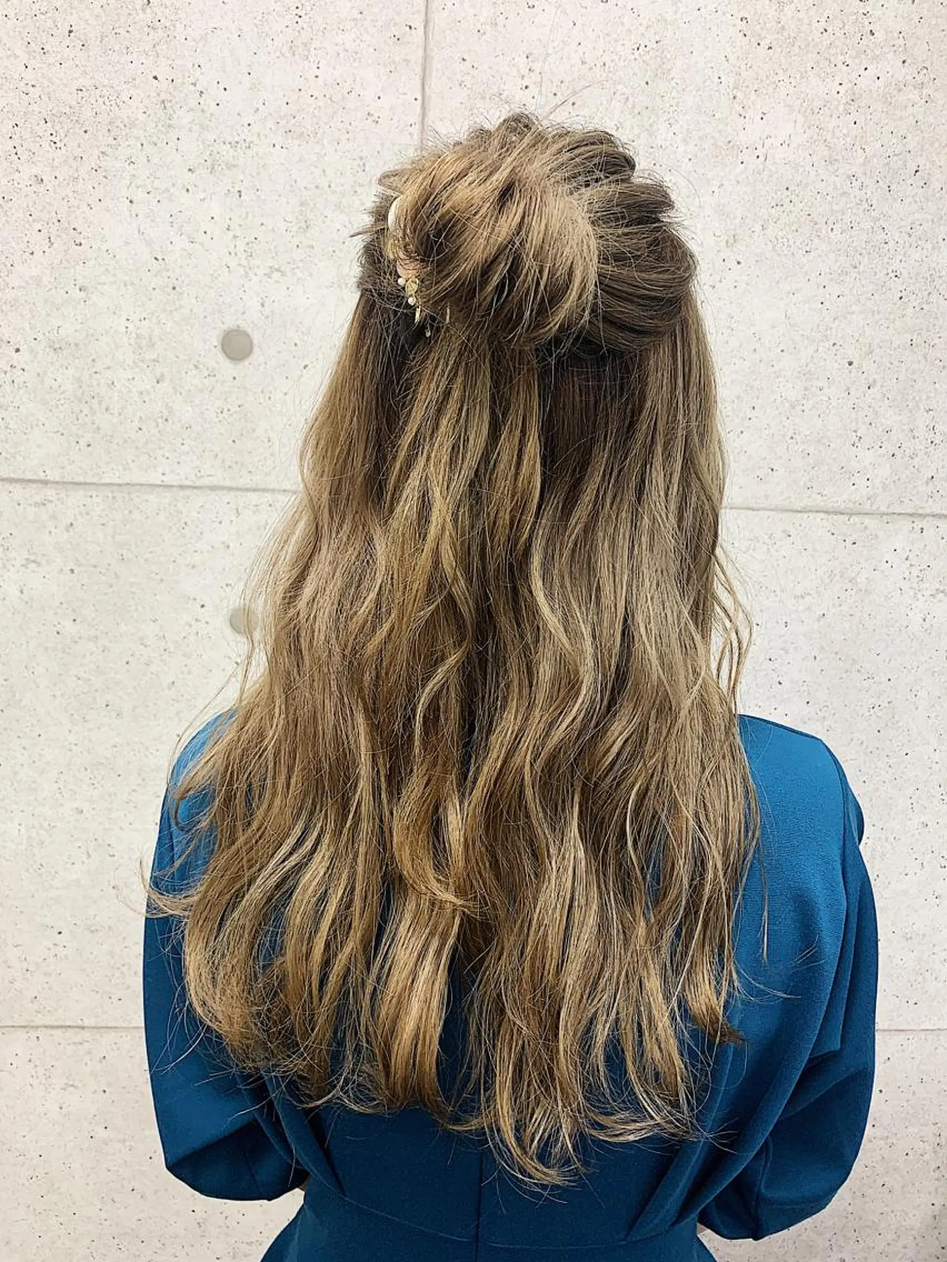 ロング デート 卒業式のヘアスタイル 京都最安価エクステ muuka🦋のヘアスタイル