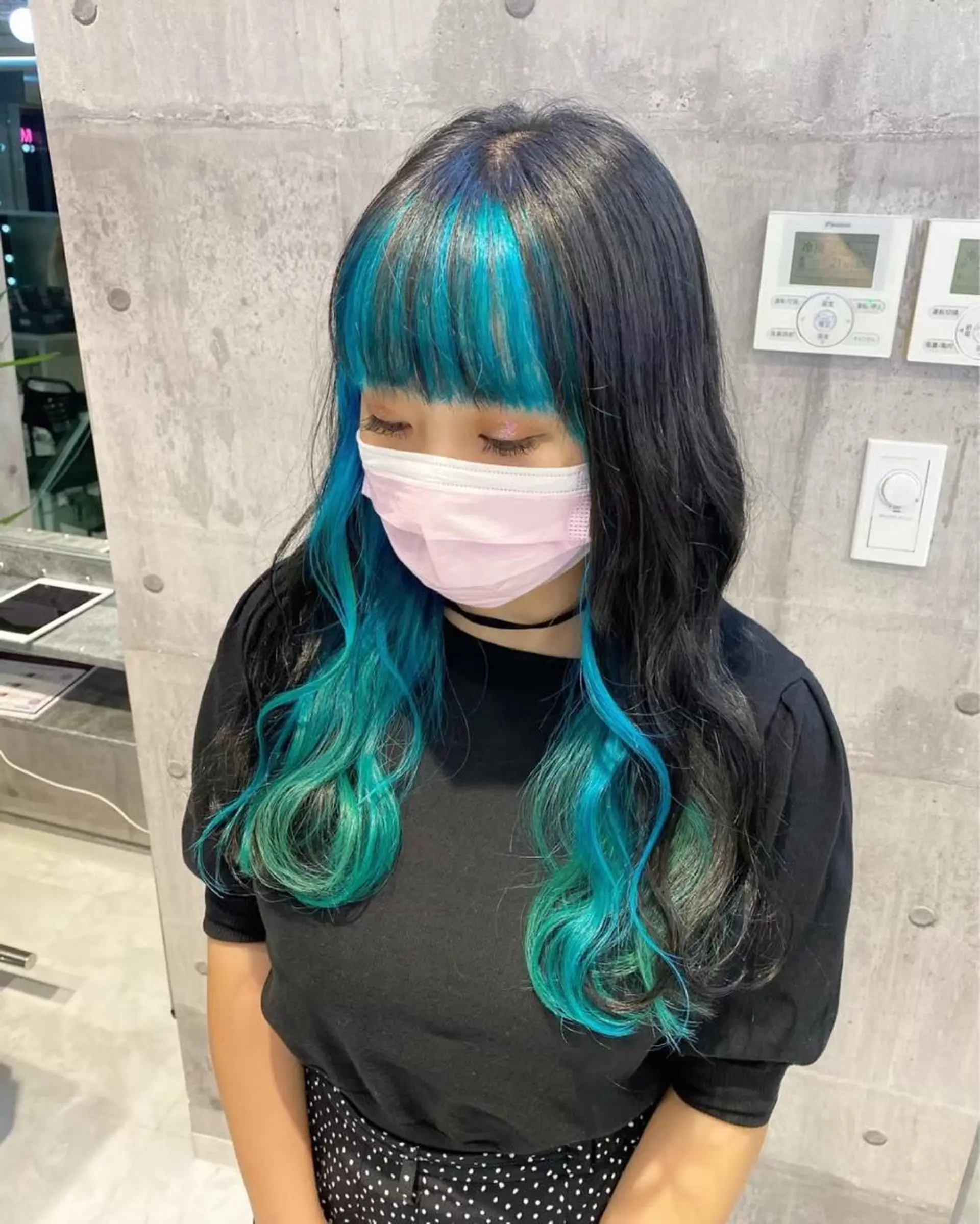 ロング ヘアカラー トリートメント ヘアセット ハイトーン/透明感 髪質改善/rinaのヘアスタイル