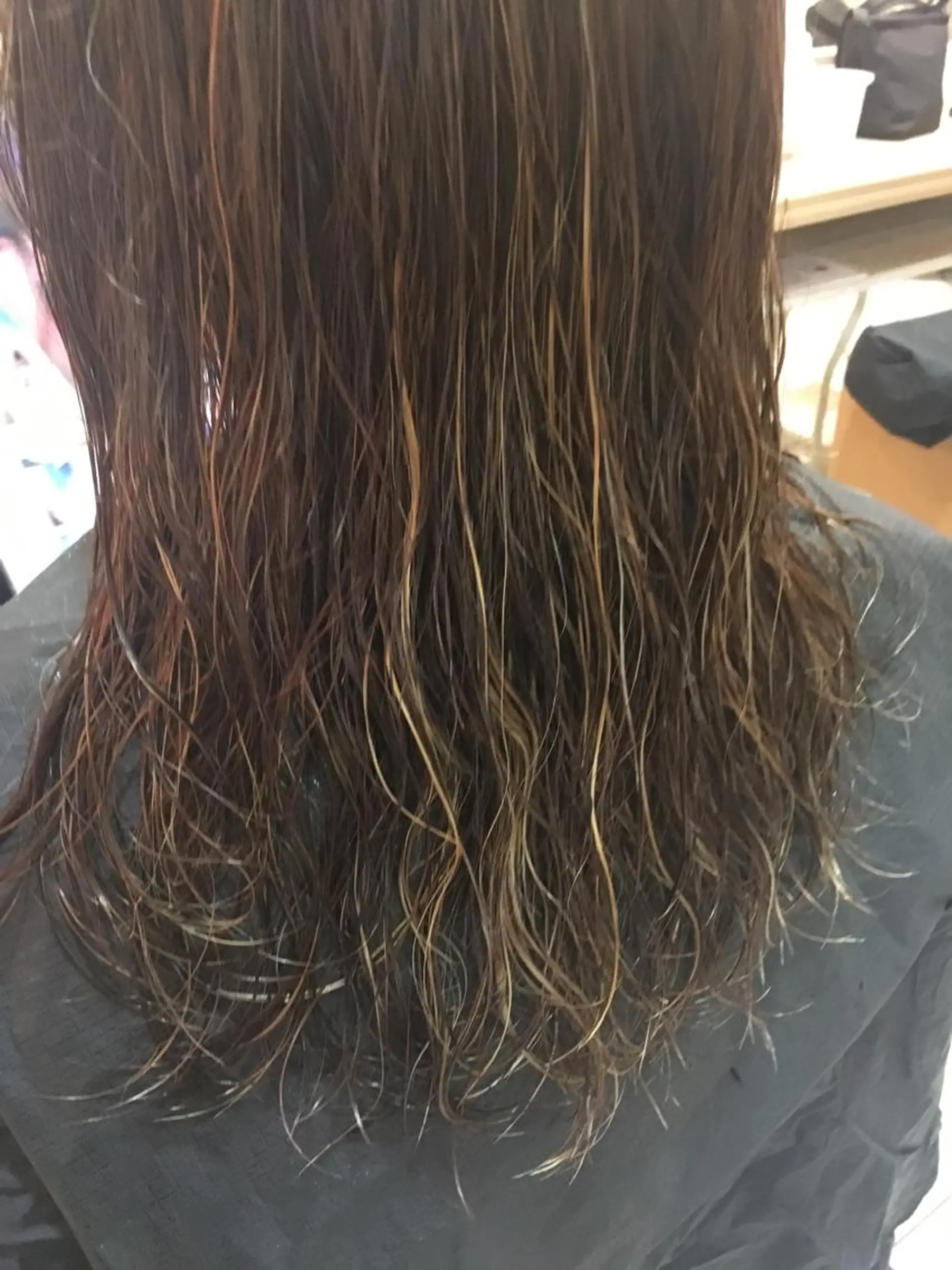 ミディアム カラー ハイライトカラー ハイライト 井上 日菜乃のヘアスタイル