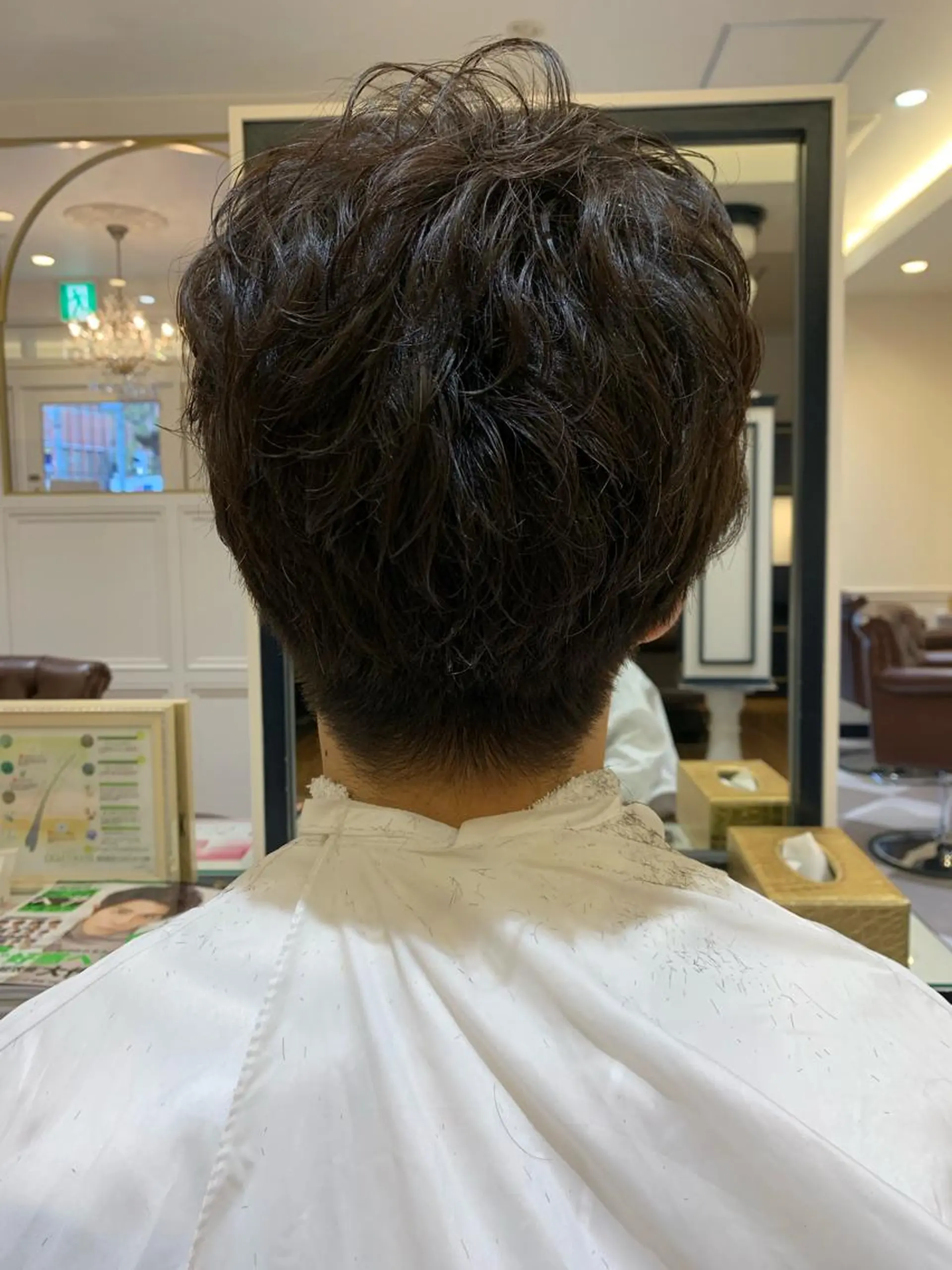 メンズ 粟田 めぐみのヘアスタイル