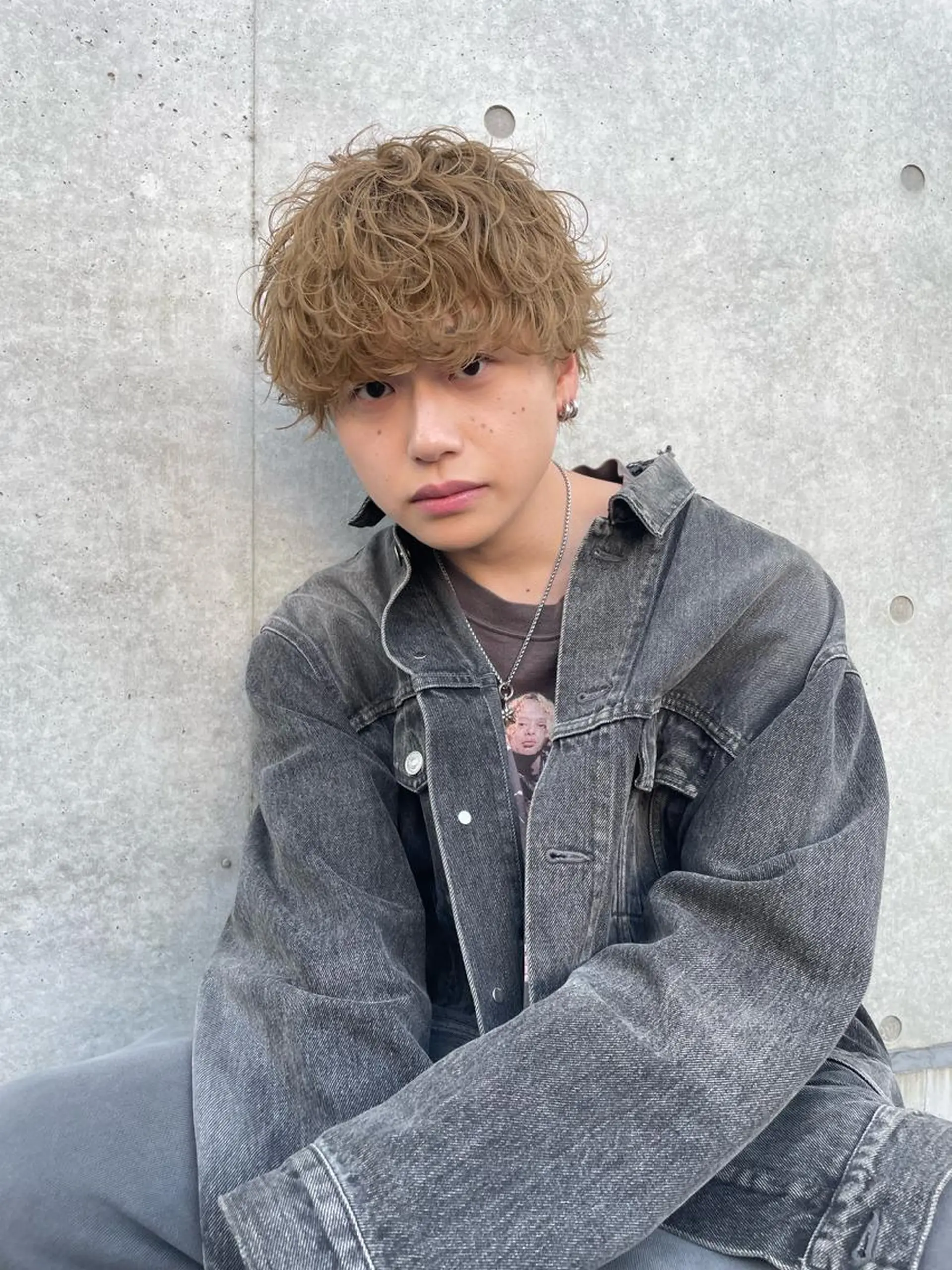 ショート カラー パーマ ヘアアレンジ メンズ キッズ ネイル マツエク・マツパ アイブロウ センターパート メンズハイライト マッシュ メンズパーマ メンズツイストパーマ ✂️メンズカット ひろき✂️のヘアスタイル