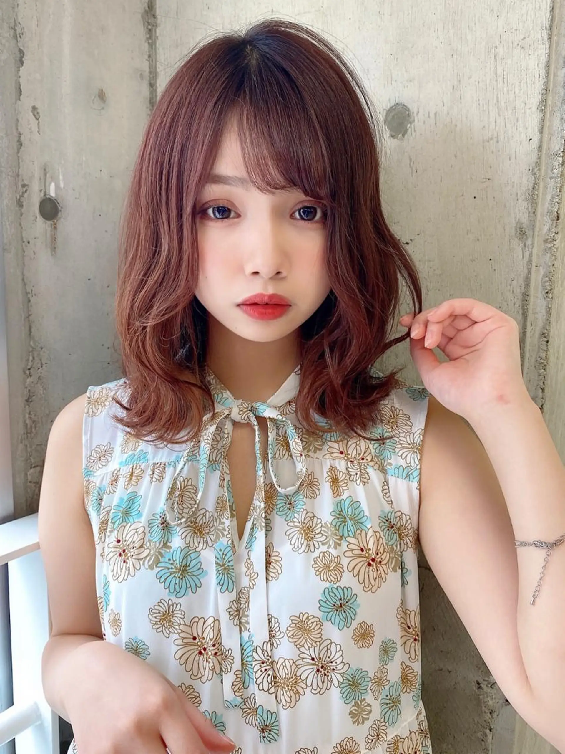 ミディアム バイオレットブラウン カット ヘアカラー トリートメント 代表山口ひな 髪質改善のプロのヘアスタイル