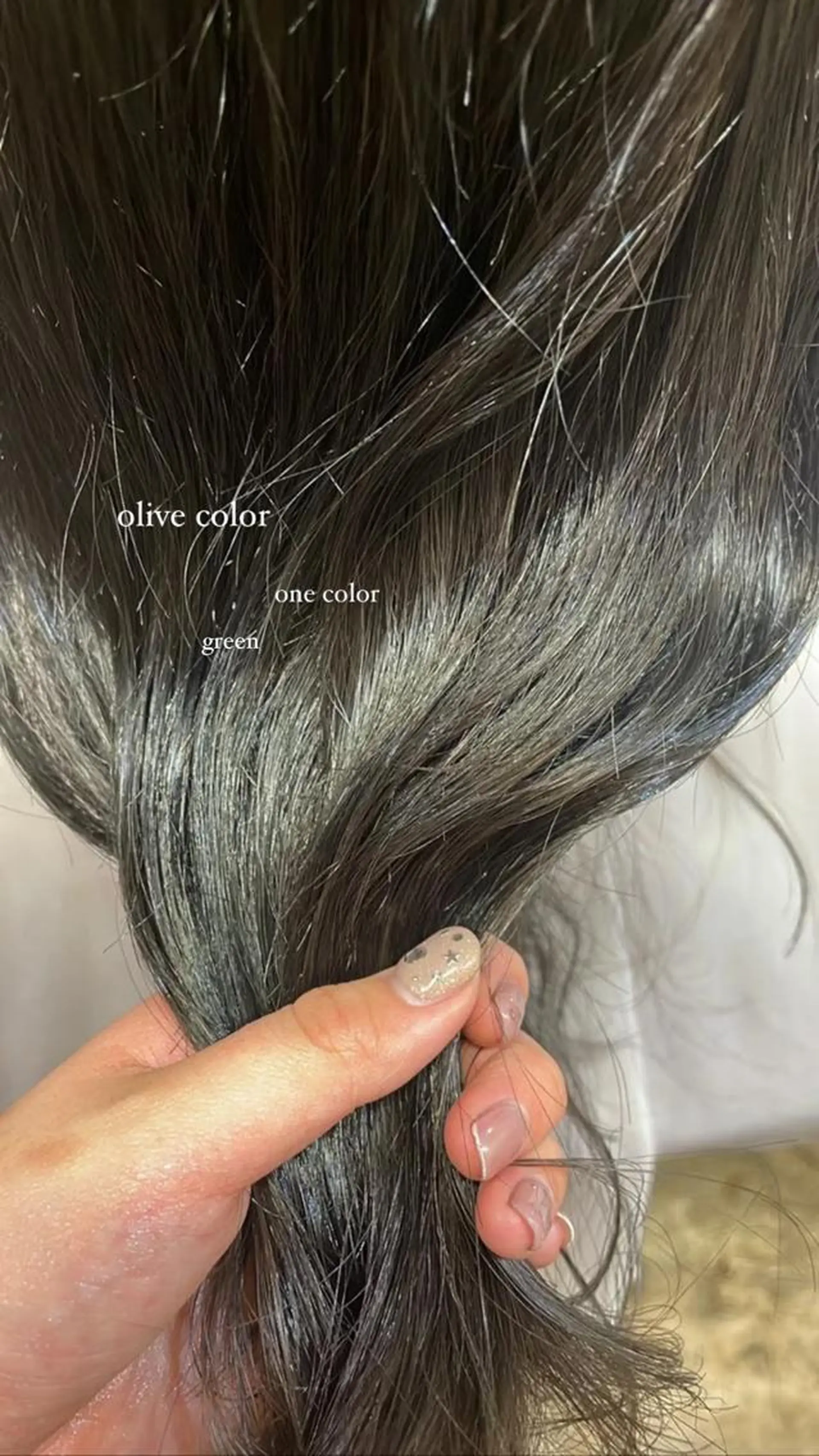 ミディアム 中村 帆花のヘアスタイル