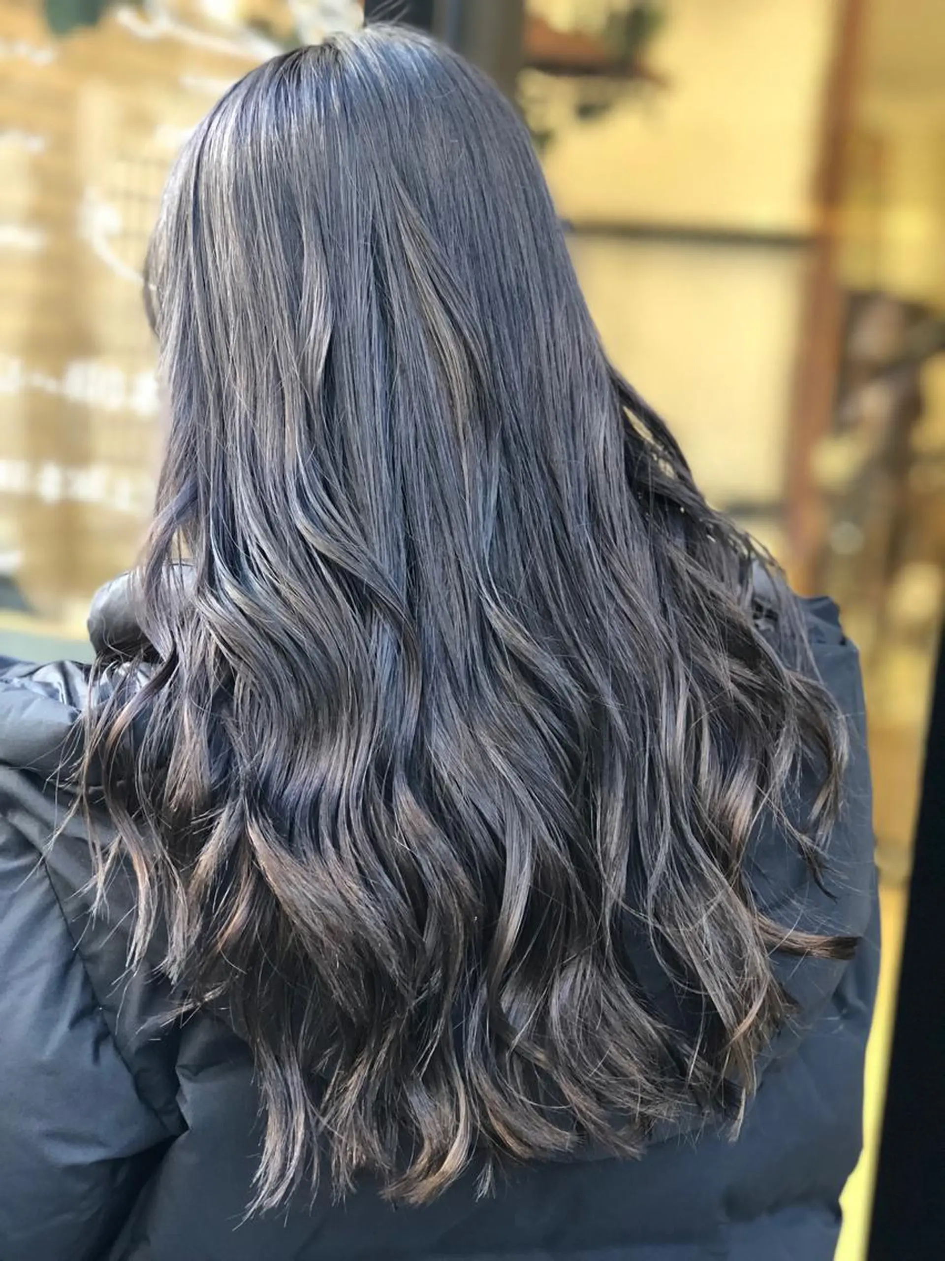 ロング カラー 樋渡 侑希のヘアスタイル