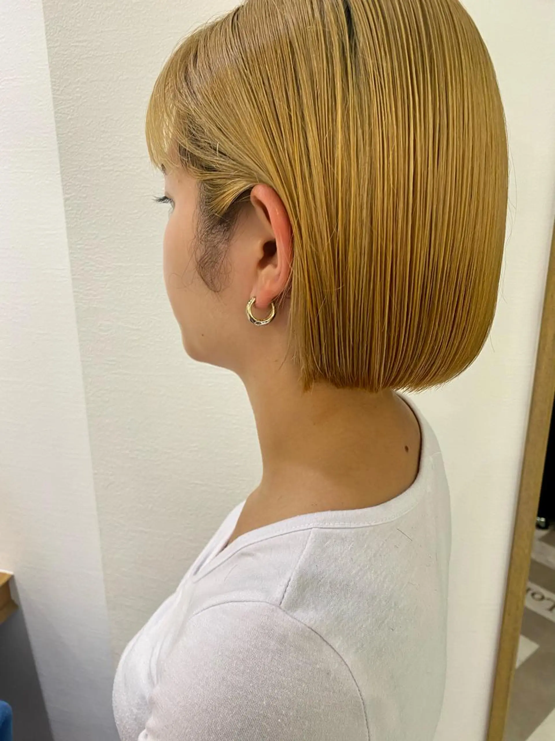 ショート カット ヘアカラー トリートメント 顔周り/ブリーチなし /縮毛矯正🫧伊勢のヘアスタイル