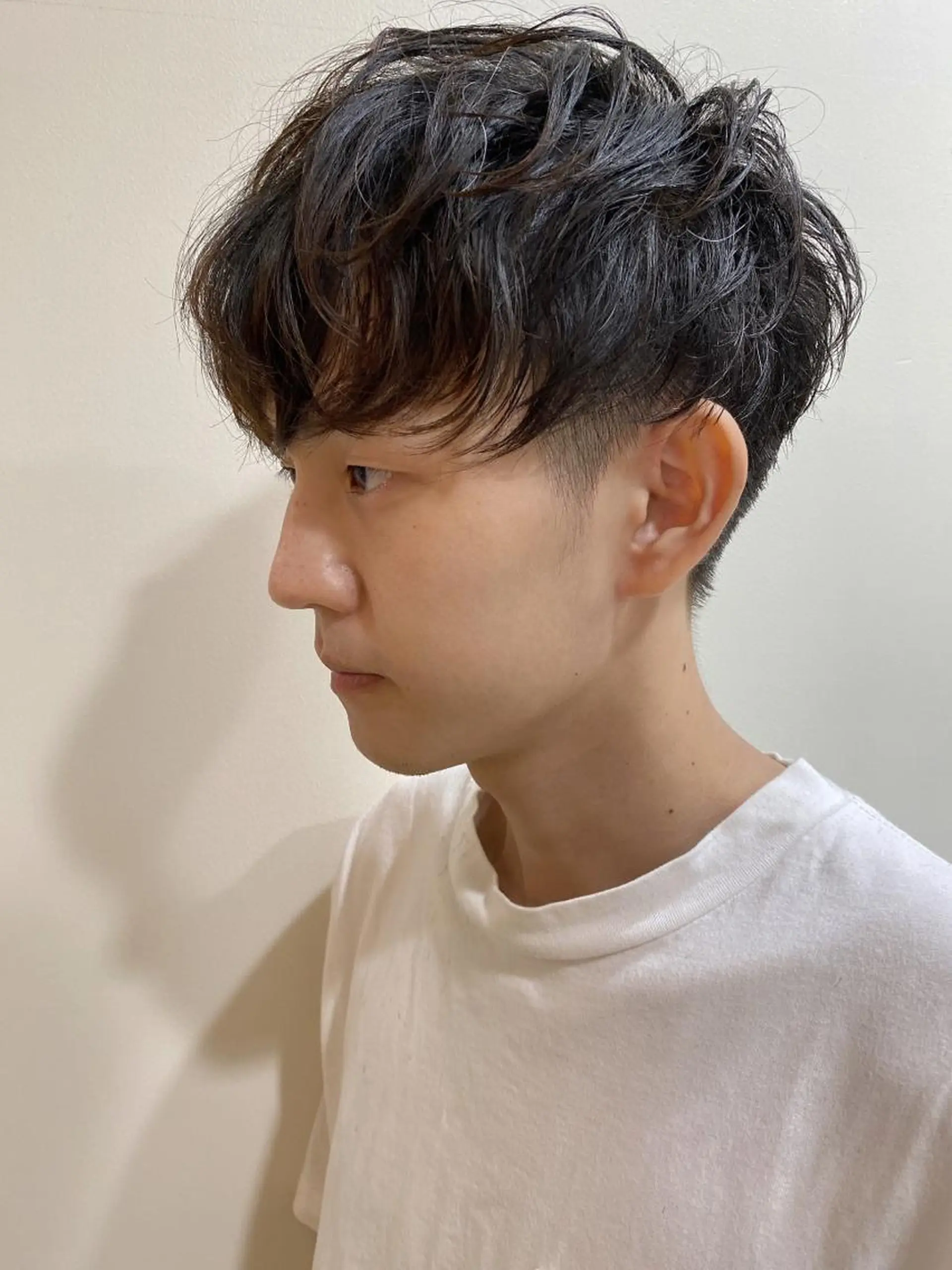 パーマ メンズ メンズパーマ salowin渋谷kitaya park前所属・RIKA韓国ヘア/く びれヘア/上品カラーのヘアスタイル