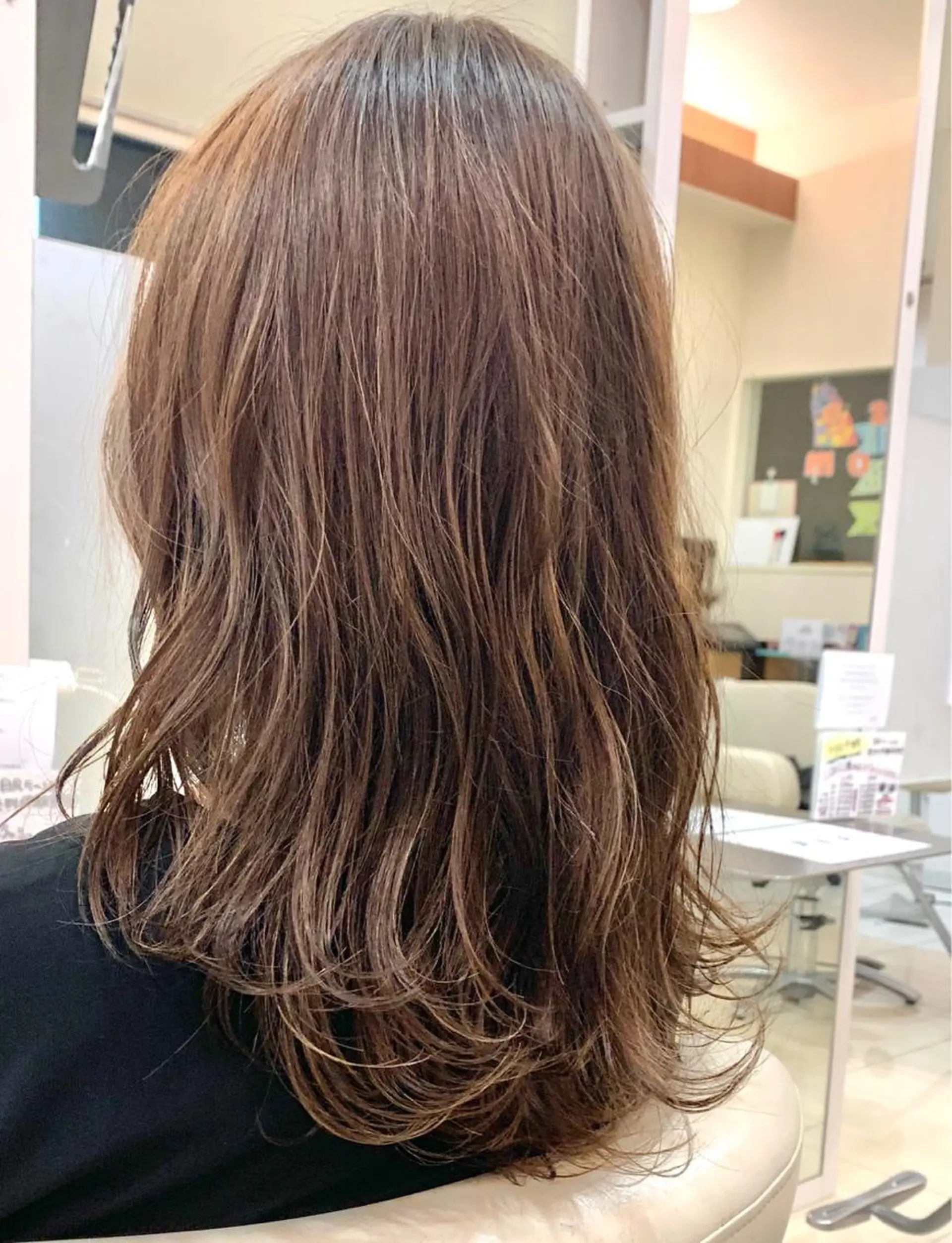 ミディアム 田中 美有のヘアスタイル