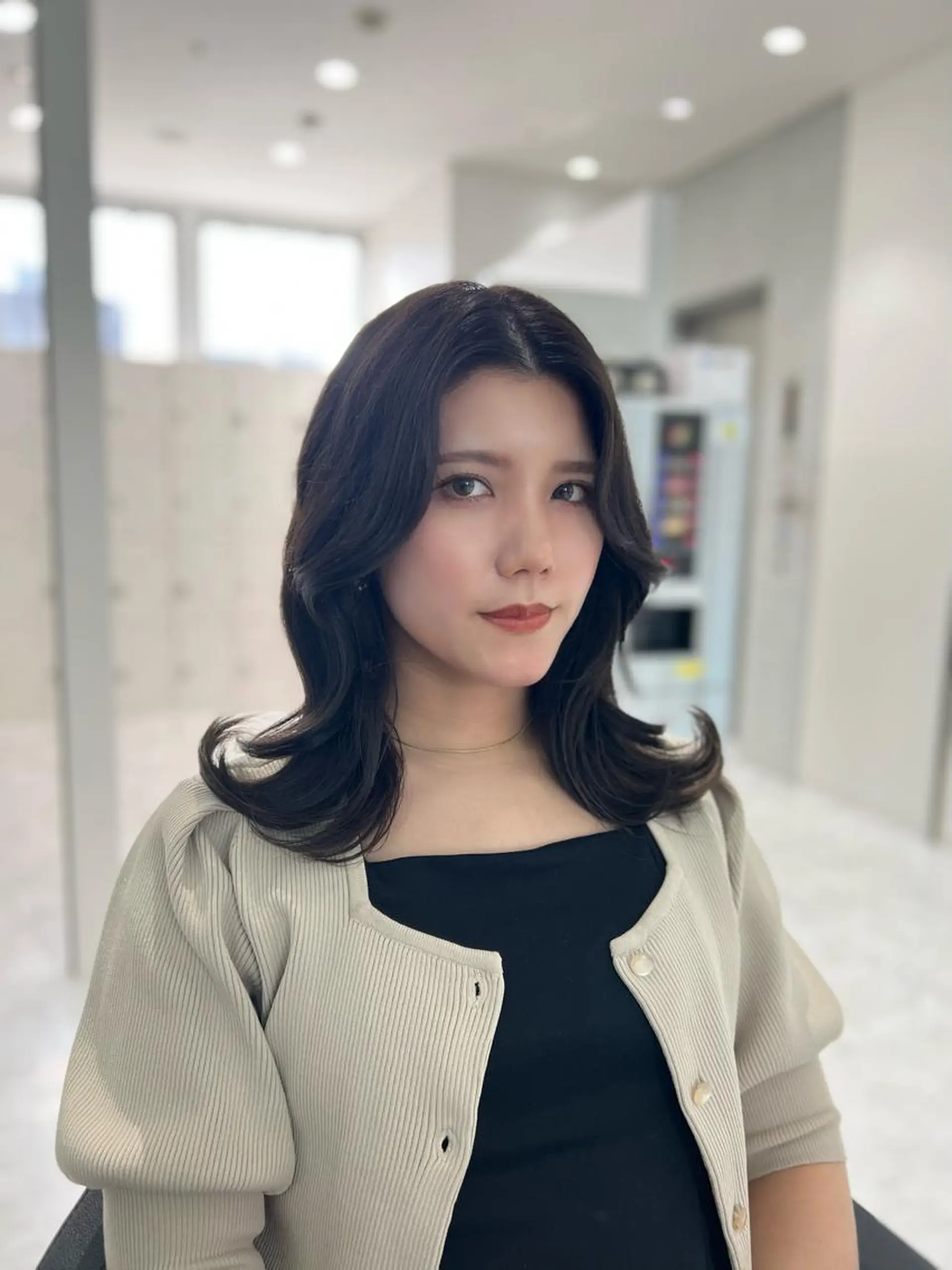 セミロング カット ヘアカラー トリートメント ヘアセット ケアブリーチ/まつパ マツエク/sEnAのヘアスタイル