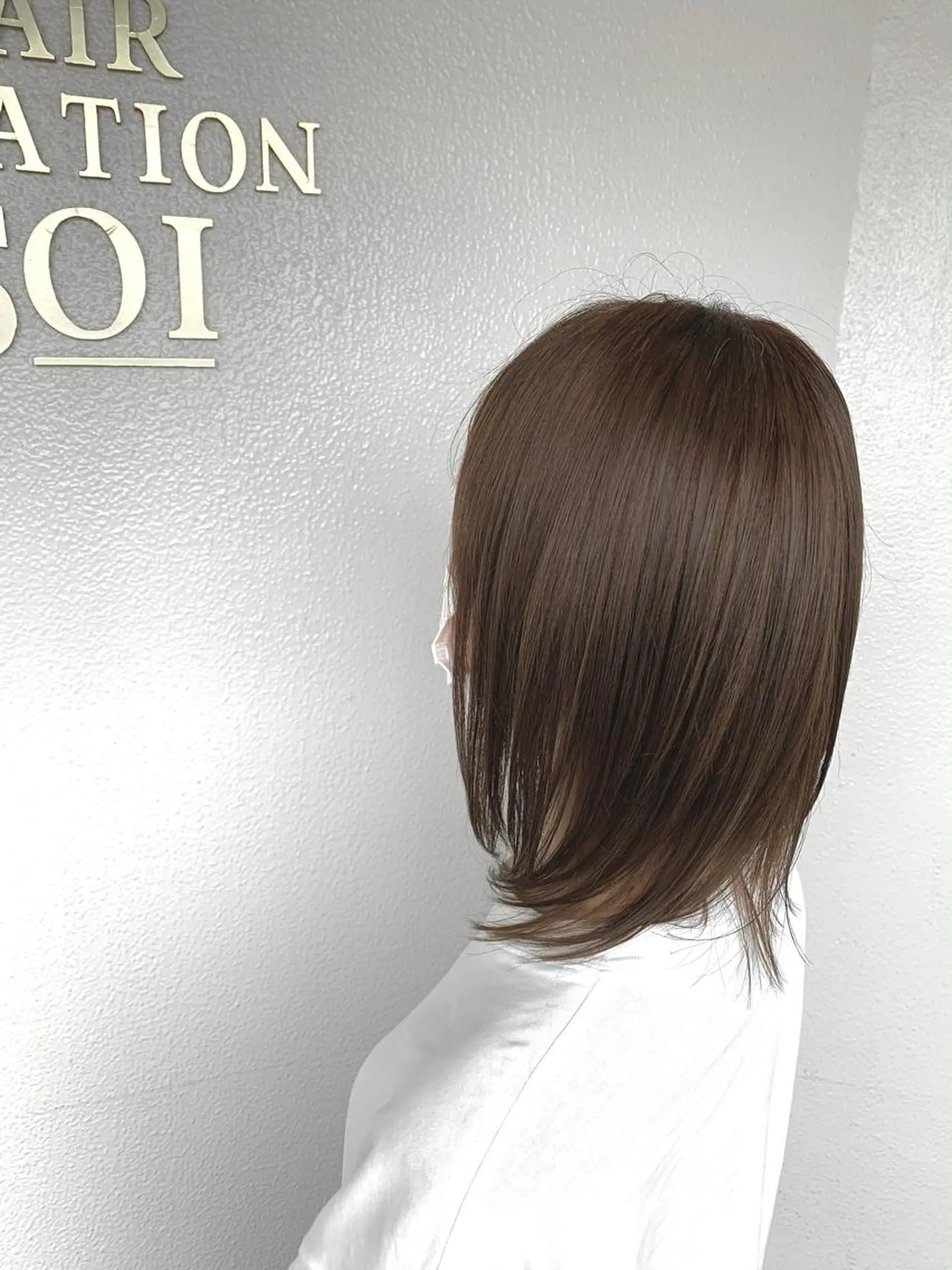 ミディアム カラー 三野 沙也のヘアスタイル