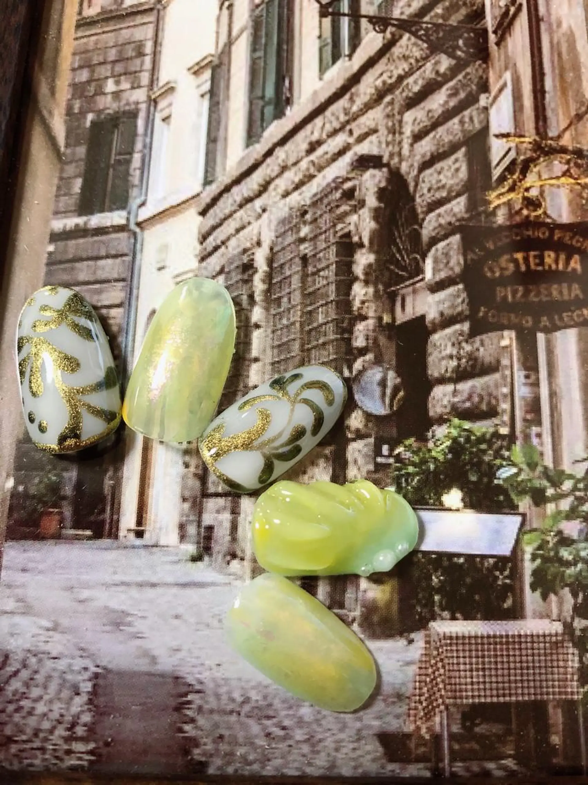 ネイル 伊藤 美里のネイルデザイン