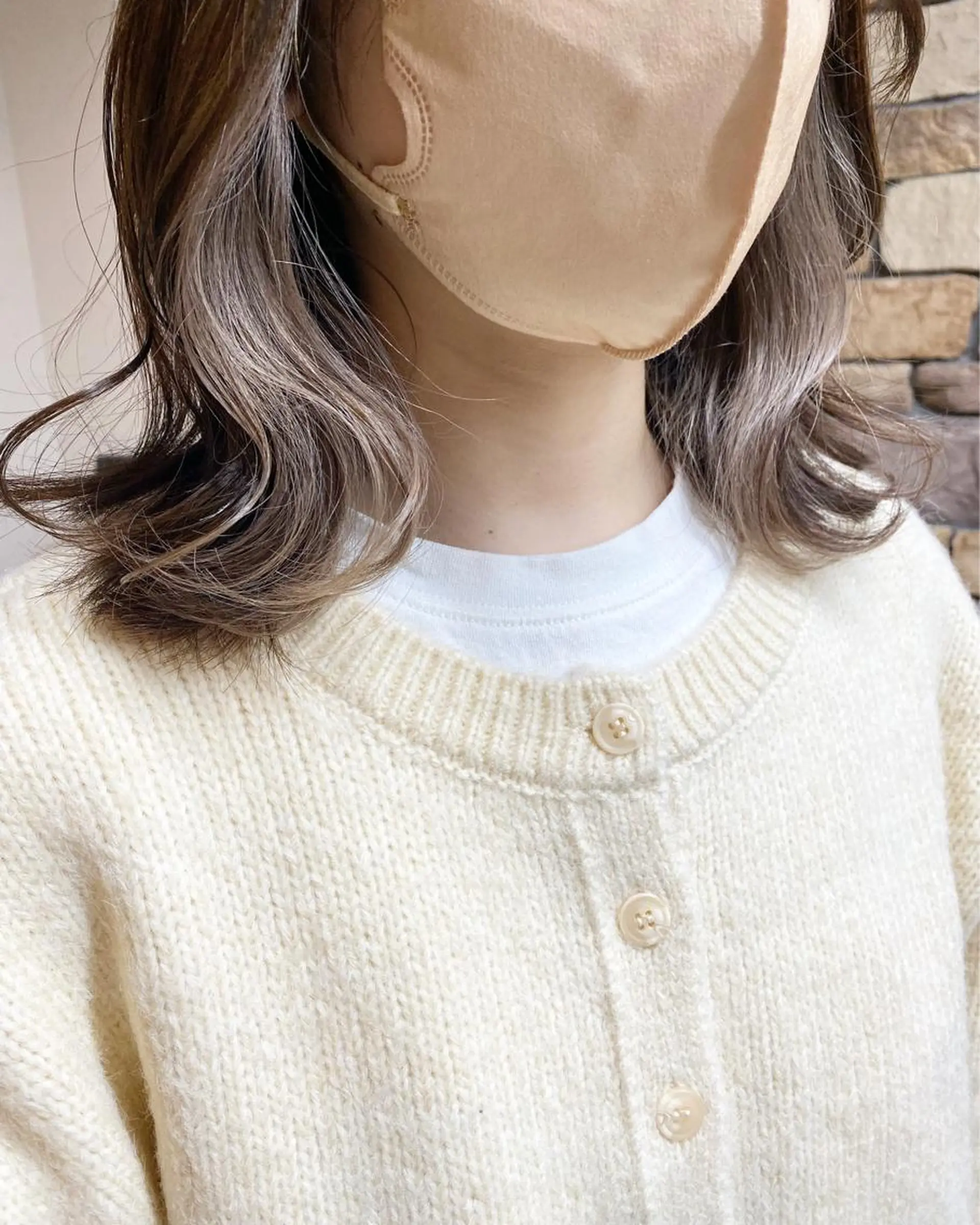 ミディアム カラー ブリーチ ヘアカラー トリートメント 後藤紗英/髪質改善 /オリーブベージュのヘアスタイル