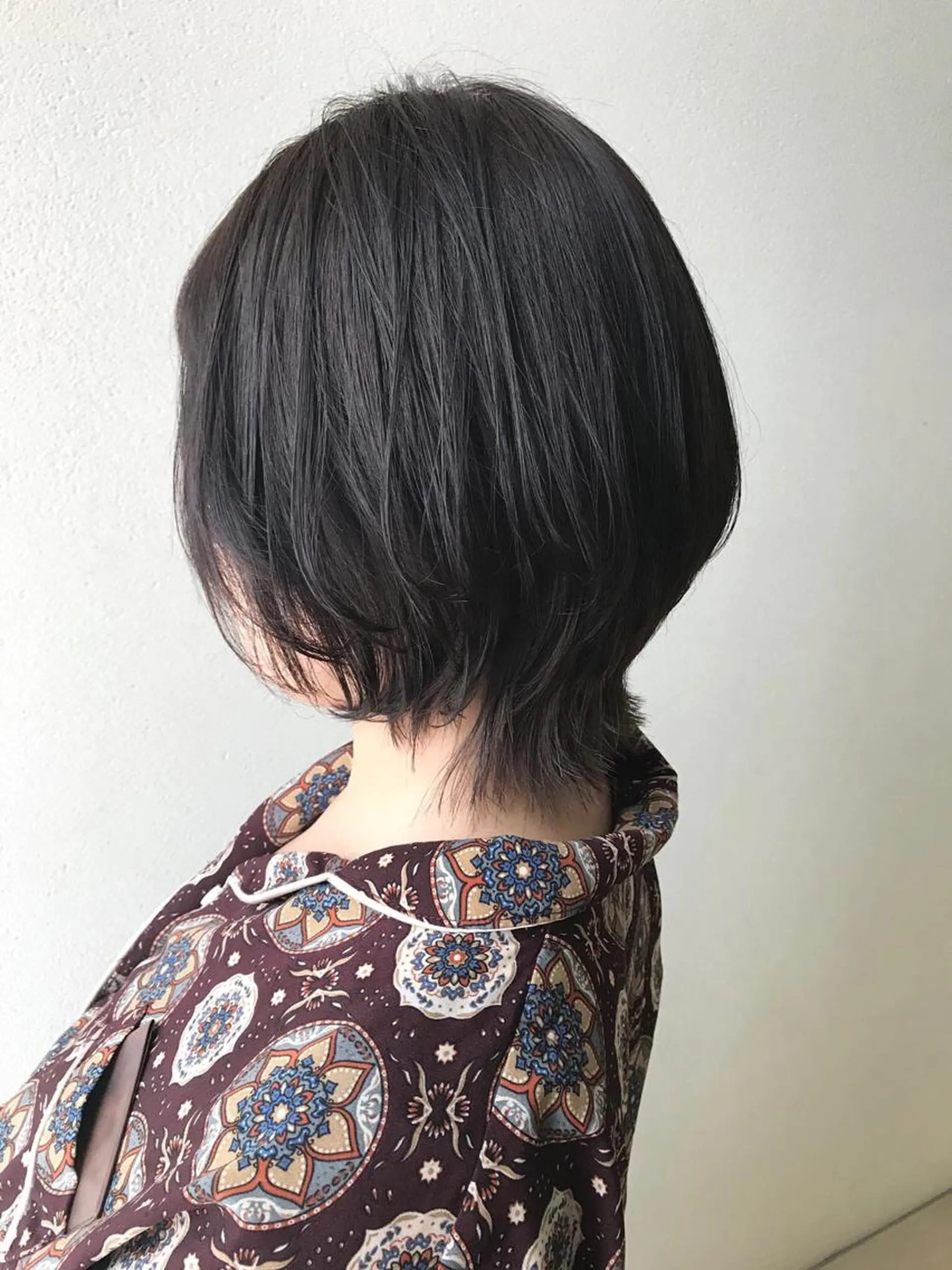 ショート ボブ ウルフカット ウルフボブ 沢田 瞳のヘアスタイル