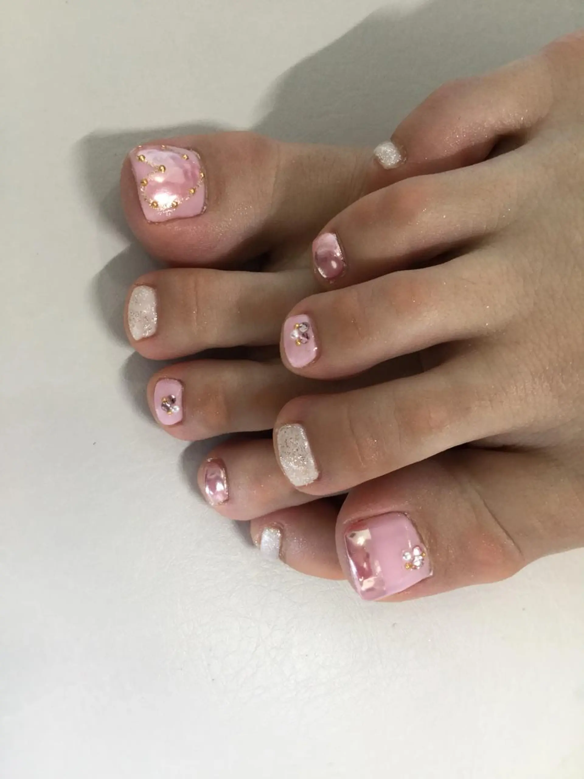 ネイル 💎🐰 saki. m 🐰💎のネイルデザイン