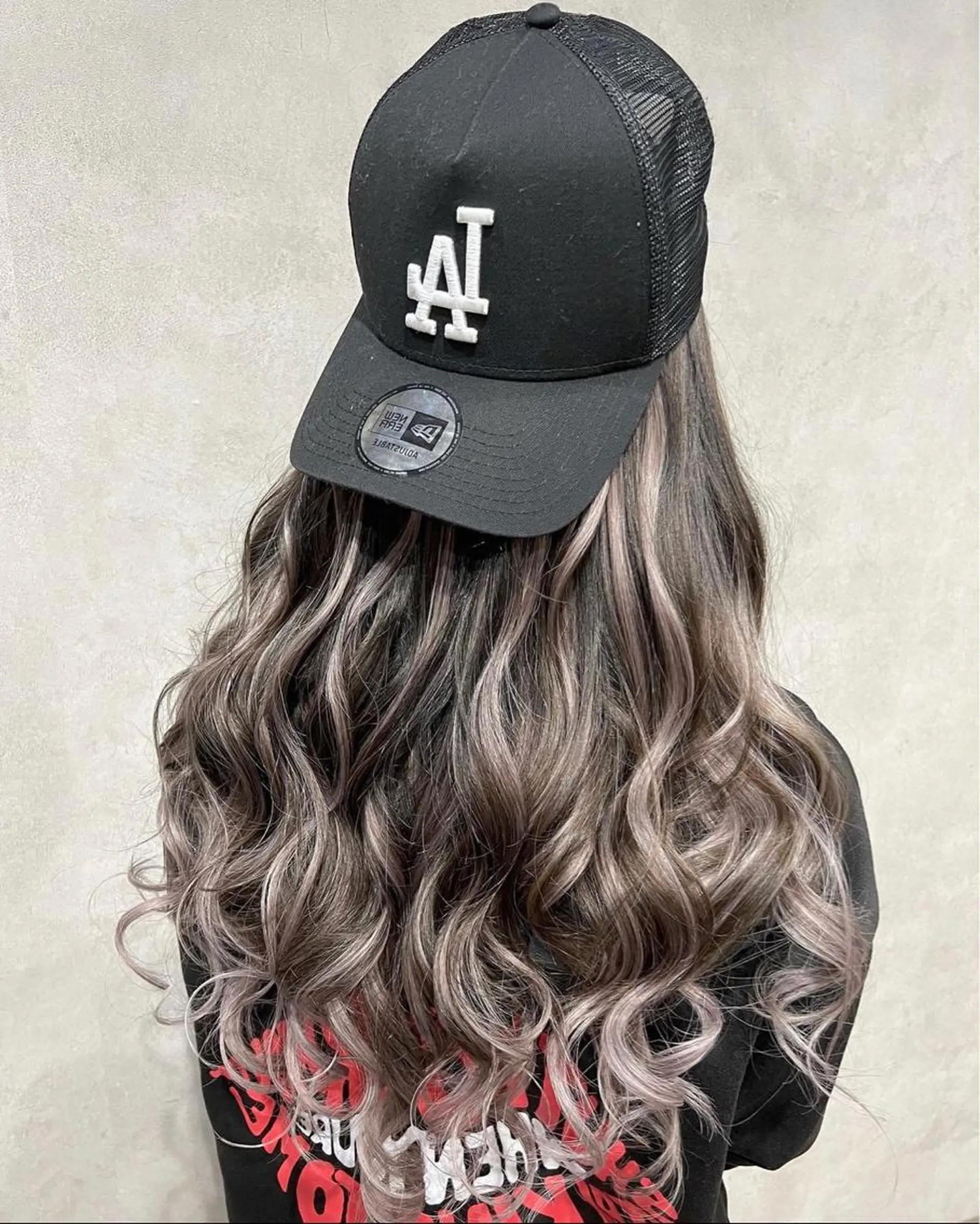 ロング カラー ヘアカラー エクステ ハイトーン/韓国風 🤍Nacchi🐈のマツエク・マツパデザイン