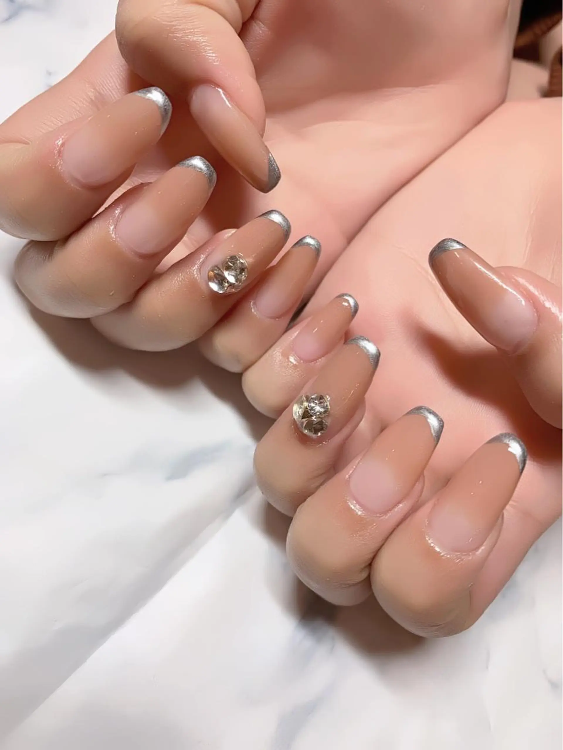 ネイル 菅野 愛花のネイルデザイン