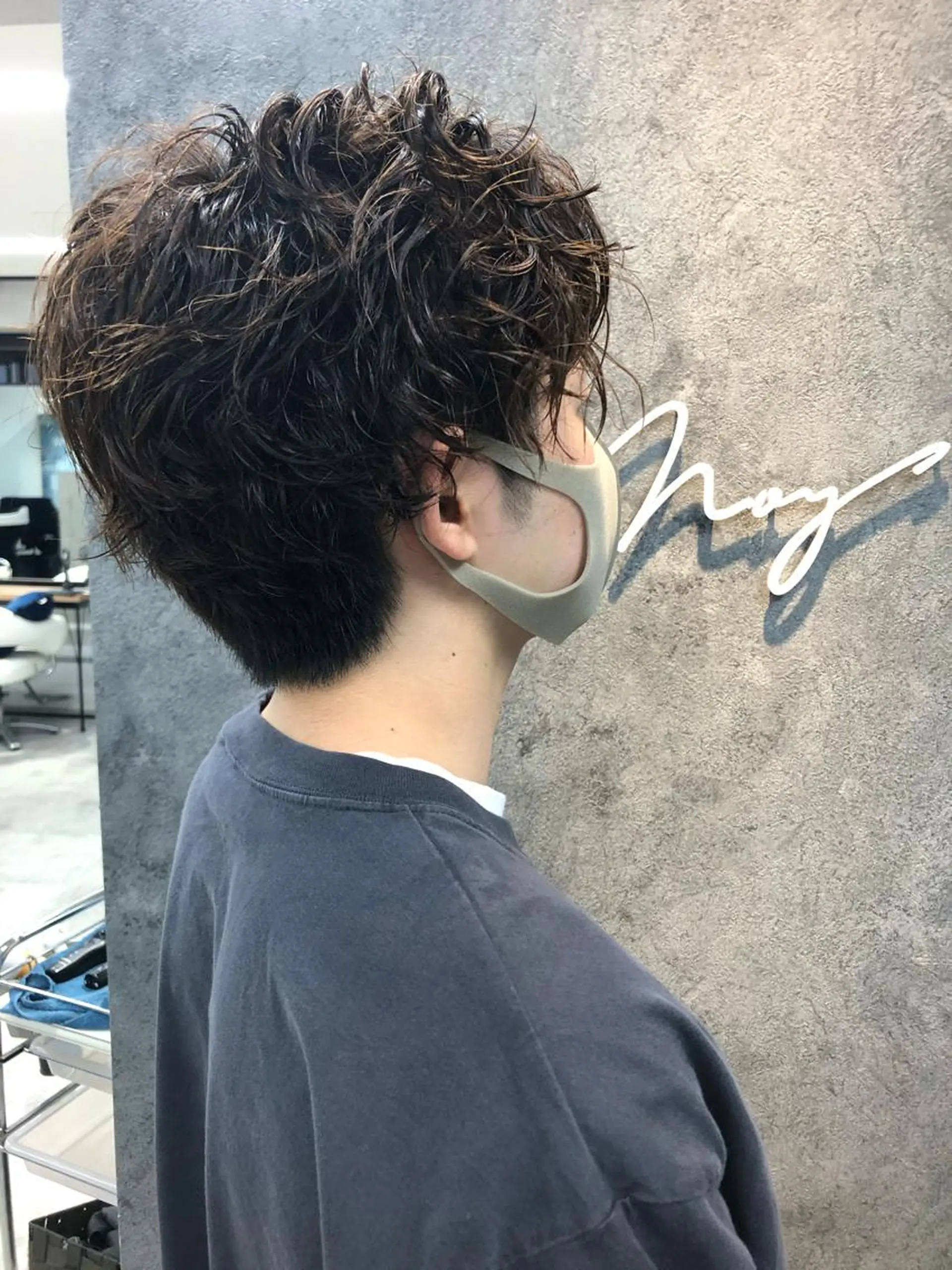 メンズ センターパート メンズパーマ カット パーマ トリートメント Noyヨシモト ヒロトのヘアスタイル