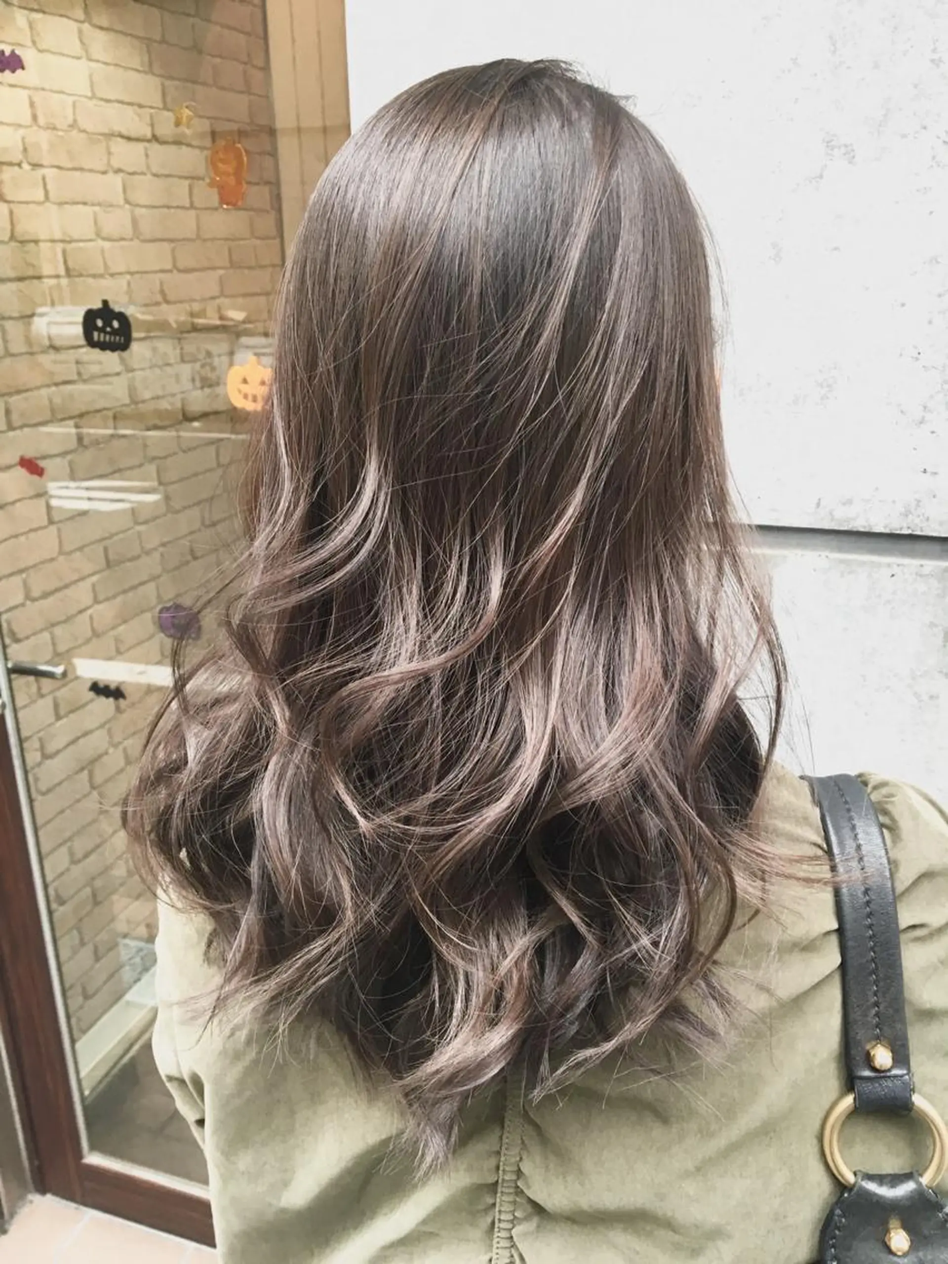ミディアム セミロング ロング カラー ヘアアレンジ ベージュカラー グレージュ 外国人風カラー 👑指名率No.1 👑坂口飛翔のヘアスタイル