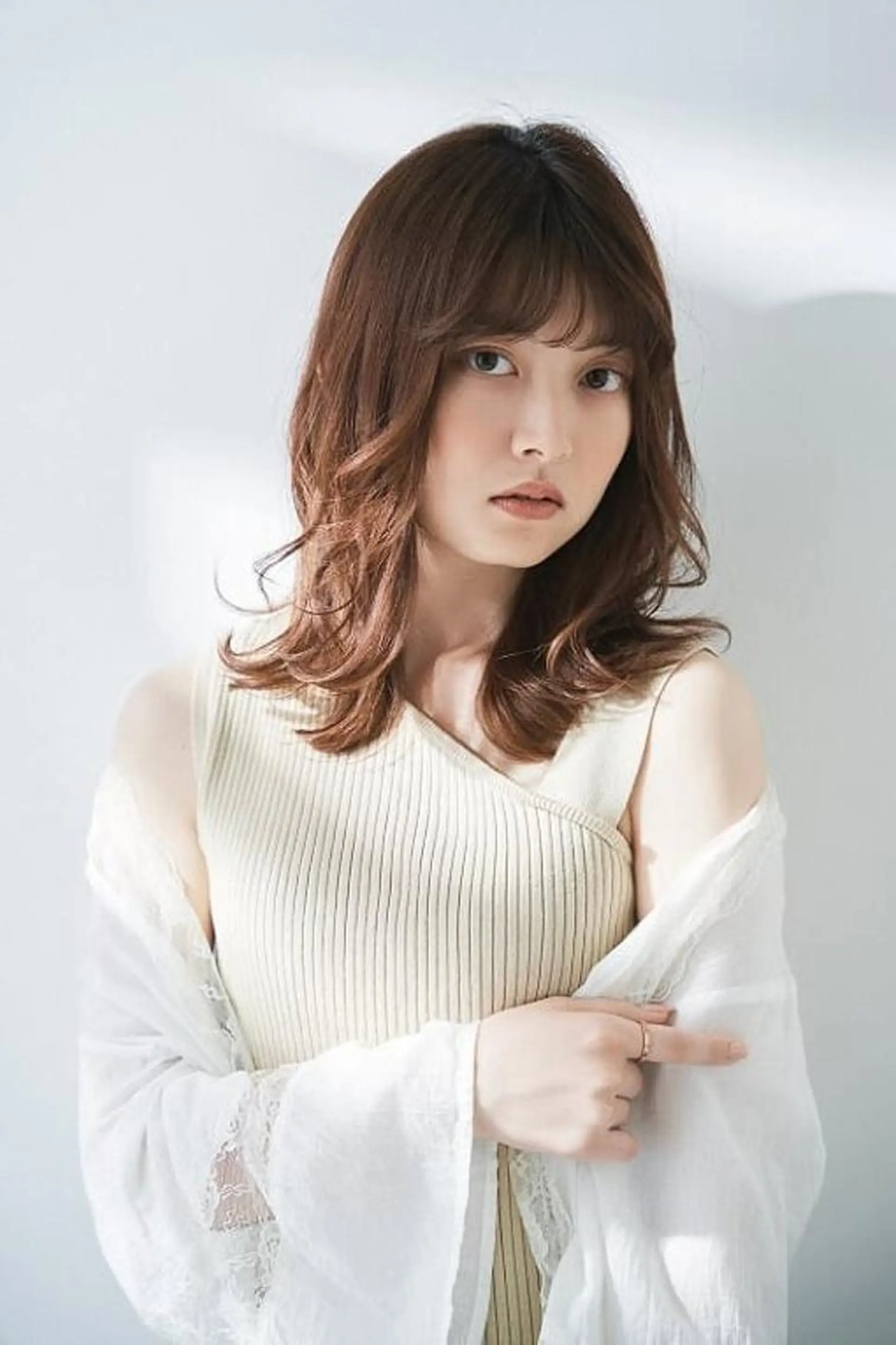 ミディアム カット ヘアカラー トリートメント 🎨インナーカラー が得意👍新垣⚜️のヘアスタイル