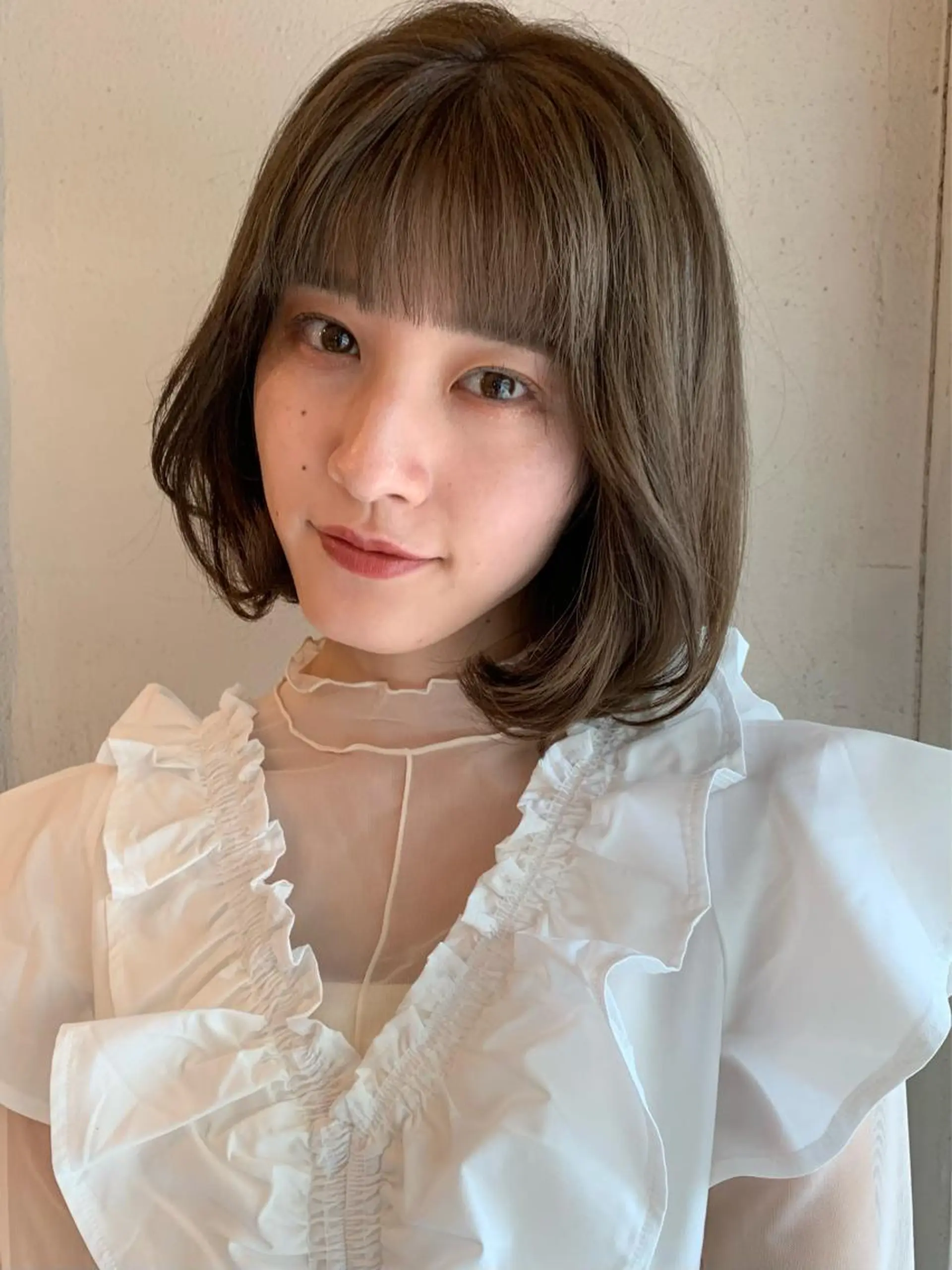 ショート カラー カット ヘアカラー トリートメント ヘッドスパ 透明感/オリーブ/ グレージュ/YUKAのヘアスタイル