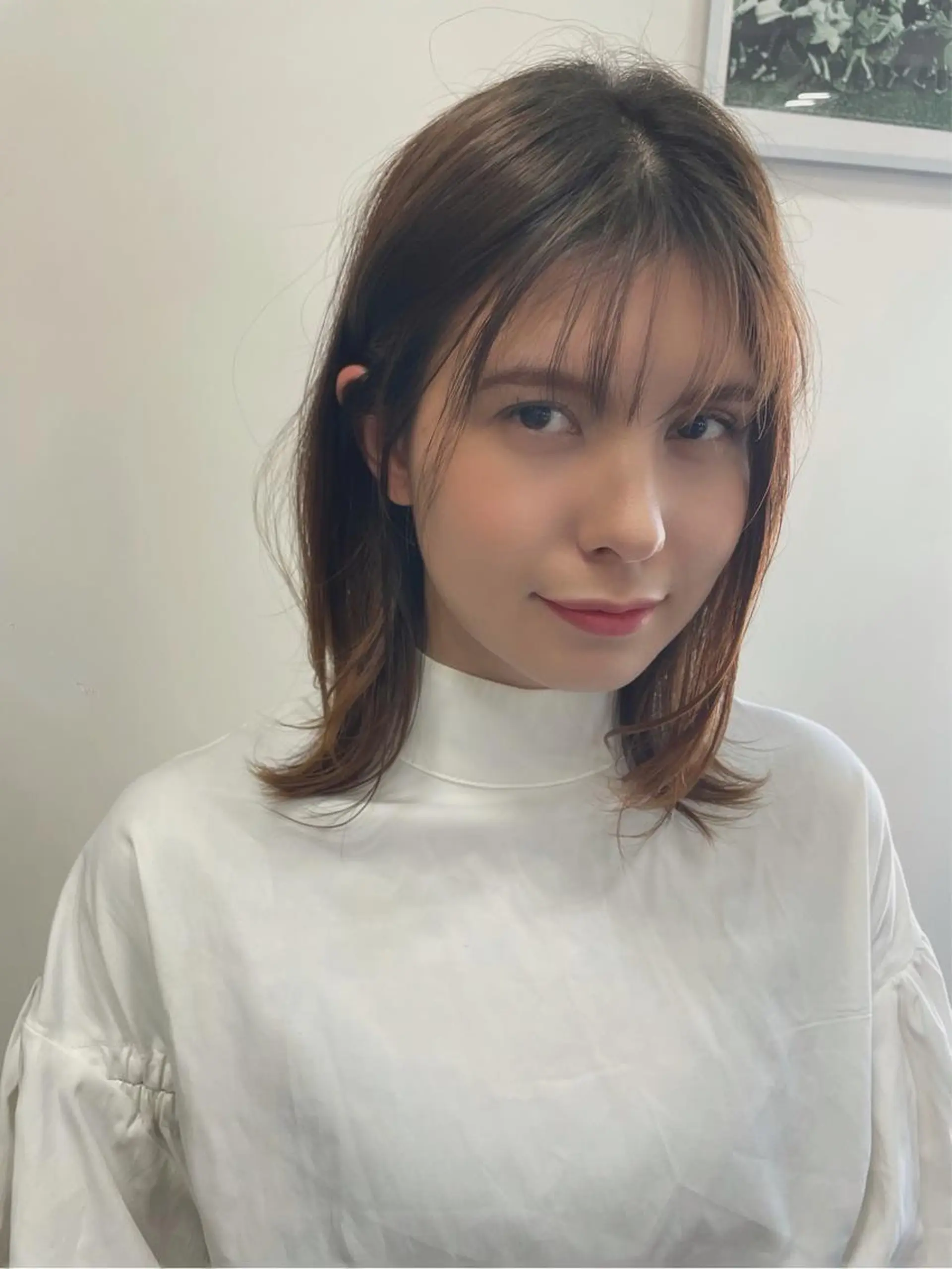 ミディアム カラー ミディアムレイヤー レイヤーカット カット ヘアカラー トリートメント ショート/韓国ヘア Moto✂︎のヘアスタイル