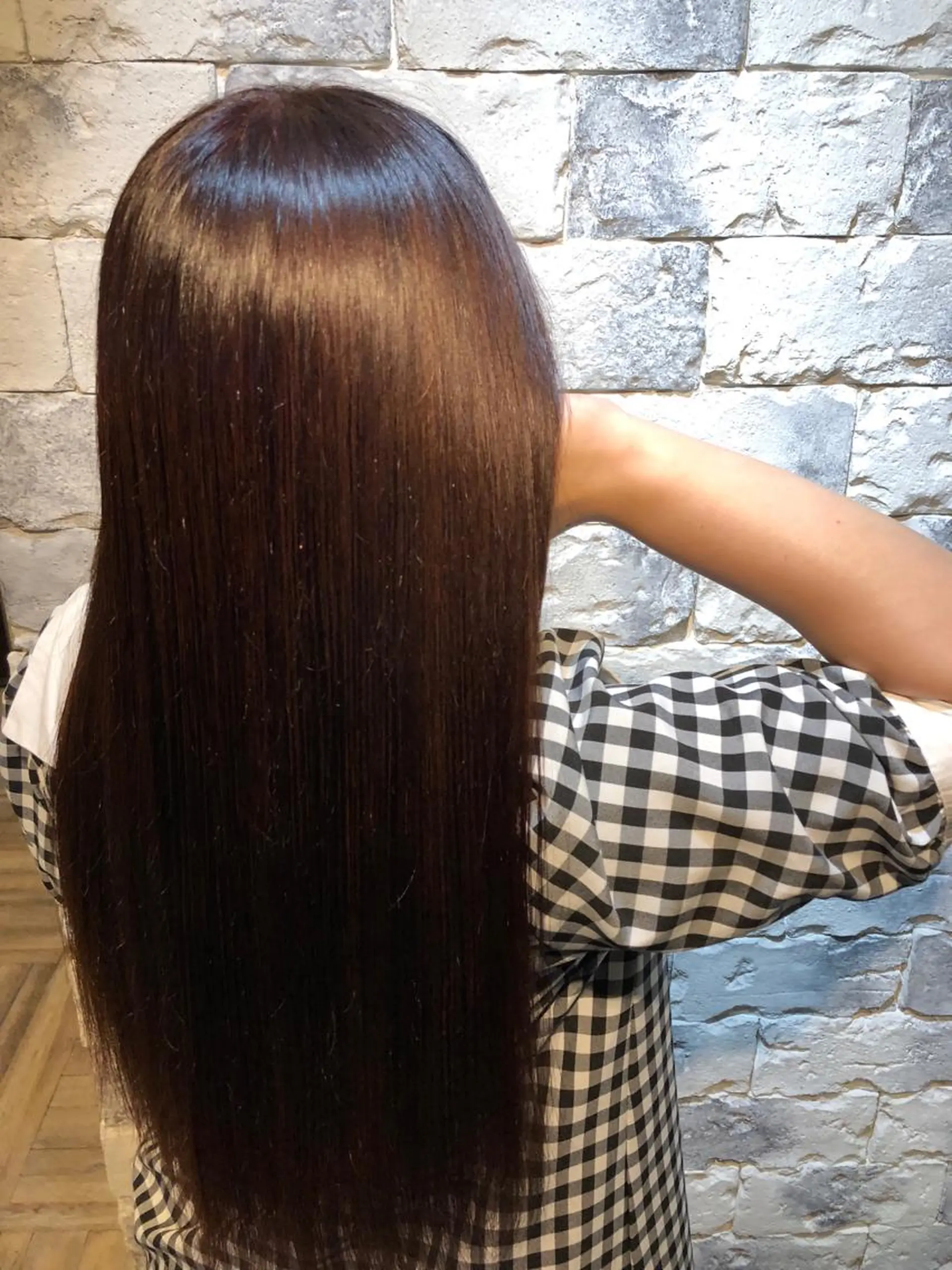 セミロング カラー イルミナカラー 綺麗な髪質にしたい方 限定🌈清水　祥のヘアスタイル