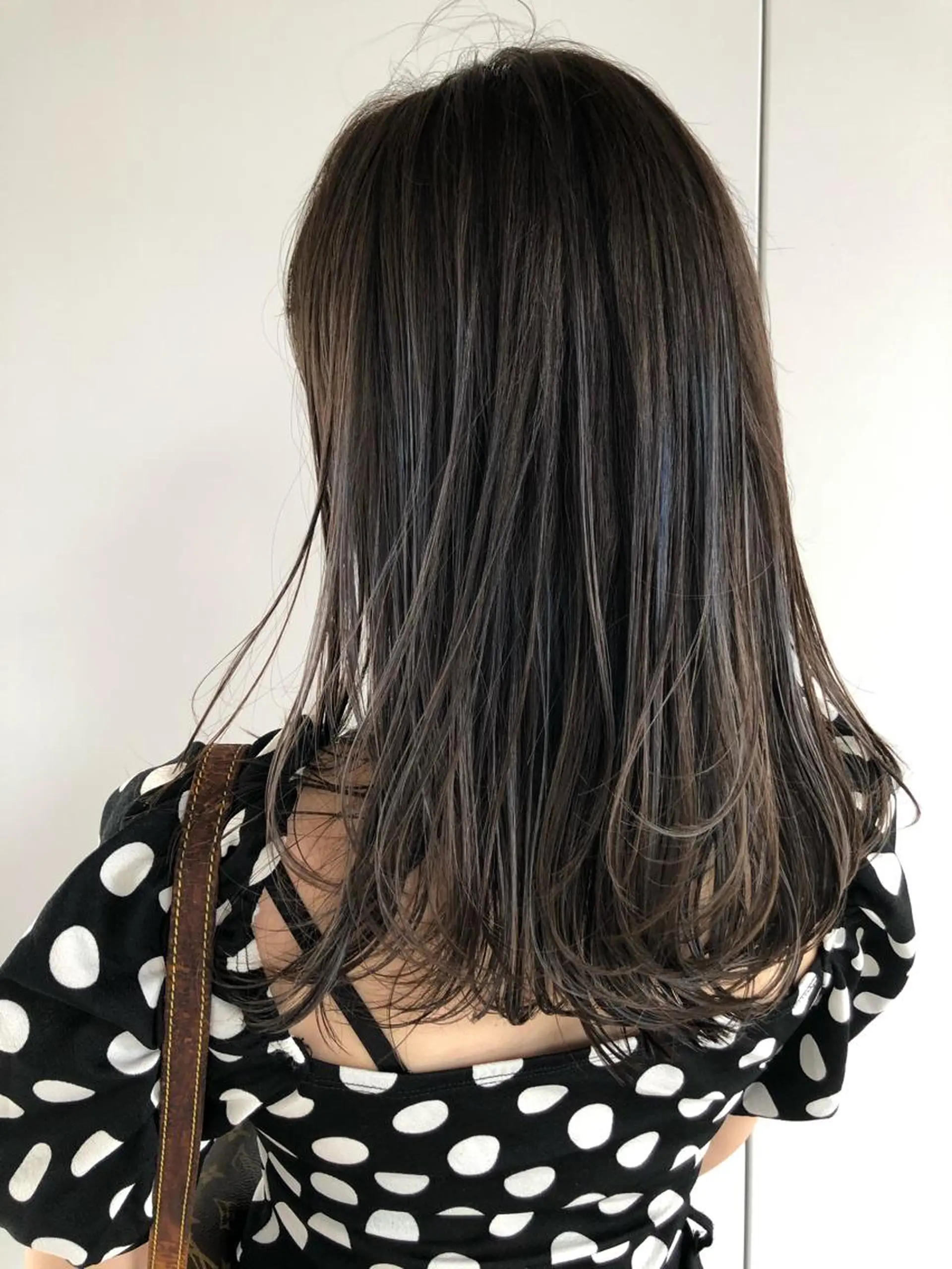 ミディアム カラー ヘアアレンジ マエダ リョウのヘアスタイル