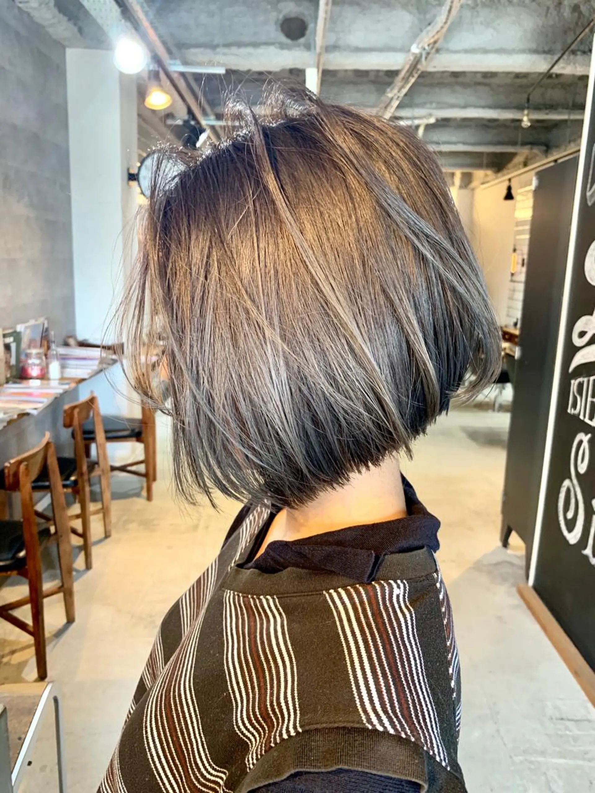 ショート カラー カット ヘアカラー トリートメント メンズヘア/レイヤー /ボブ山内春輝のヘアスタイル