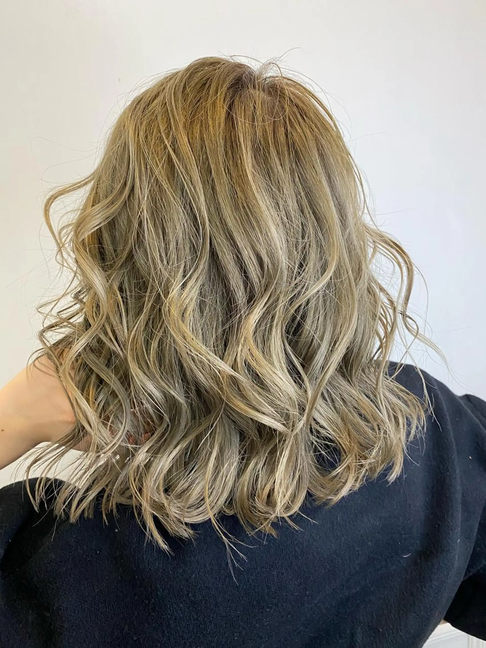 ミディアム カラー カット ヘアカラー 🧡可愛い色落ち🧡 ハイトーン特化🧡のヘアスタイル