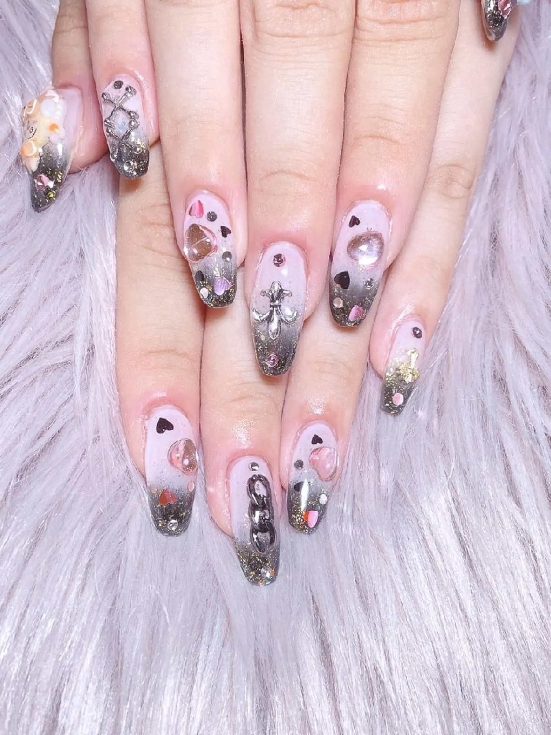 ネイル NAKAJIMA ERIKAのネイルデザイン