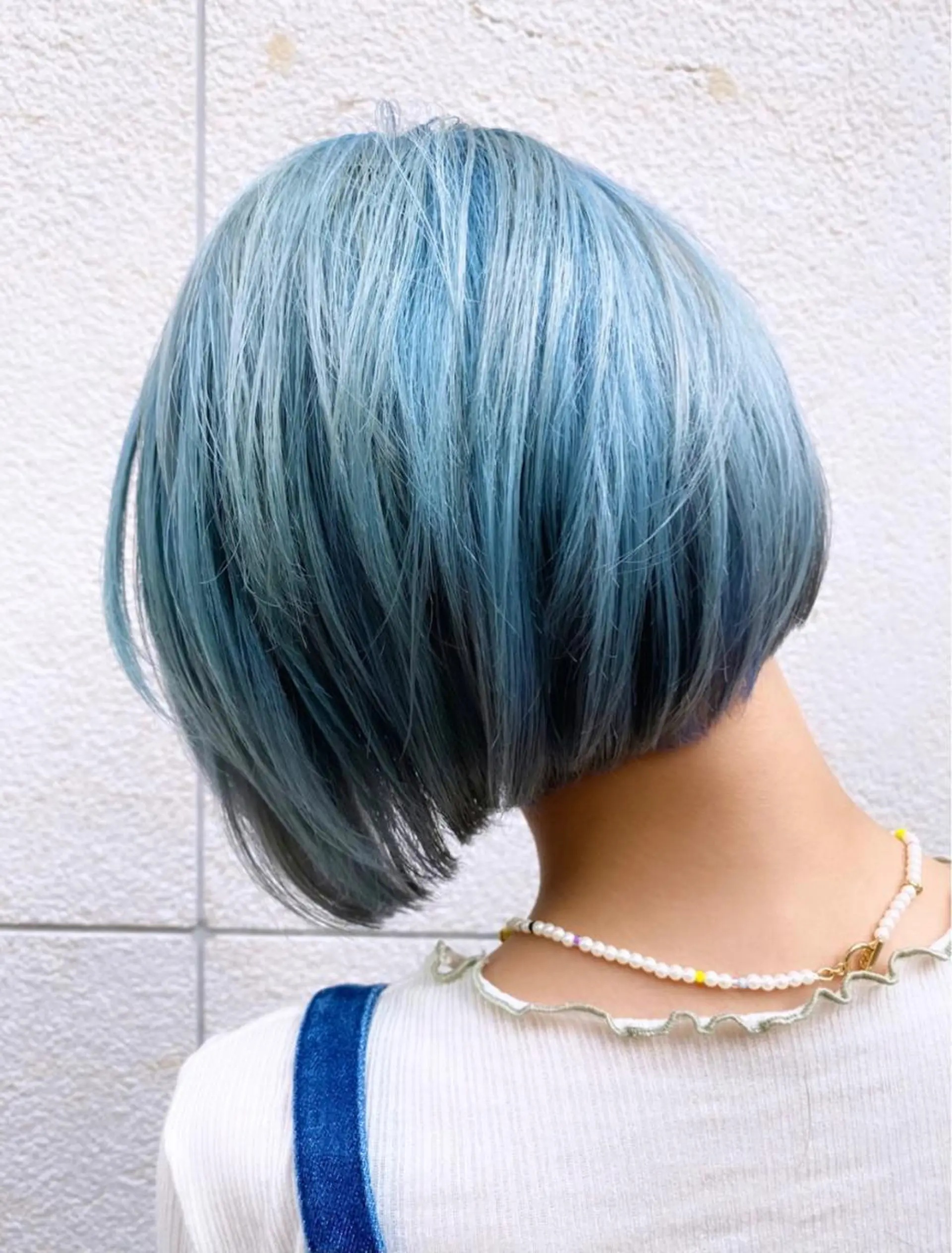 カラー ヘアカラー デザインカラーウルフ 宙也のヘアスタイル