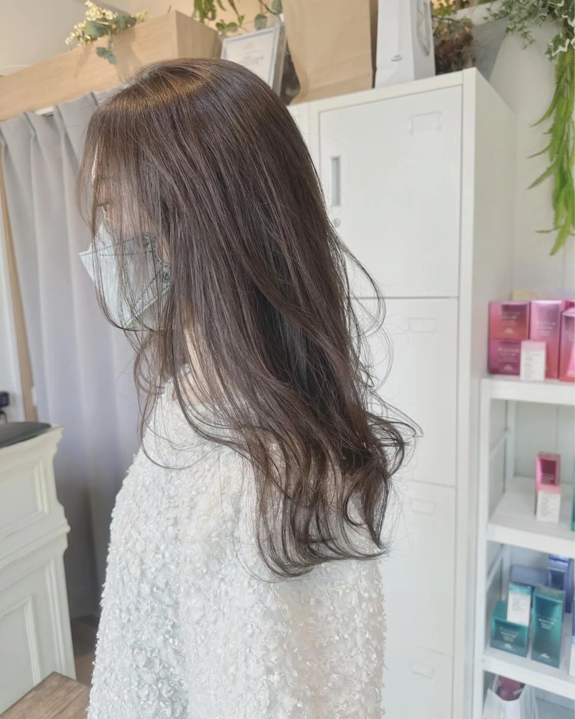 ロング ヘアカラー トリートメント ＨＩ ROのヘアスタイル