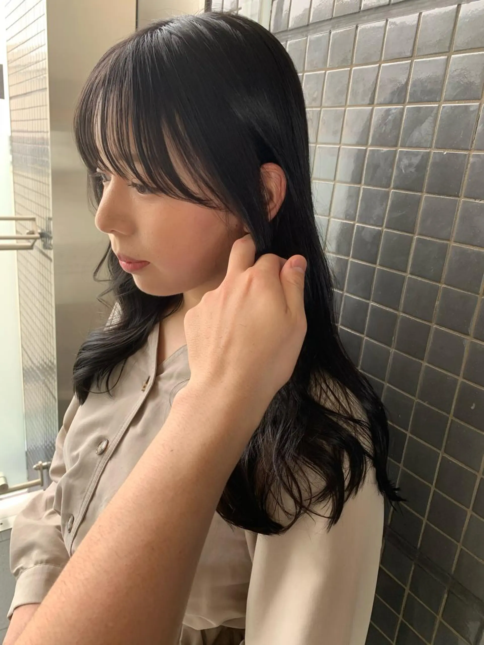 セミロング カラー レイヤーカット 髪質改善サロン 心斎橋ARCHEのヘアスタイル