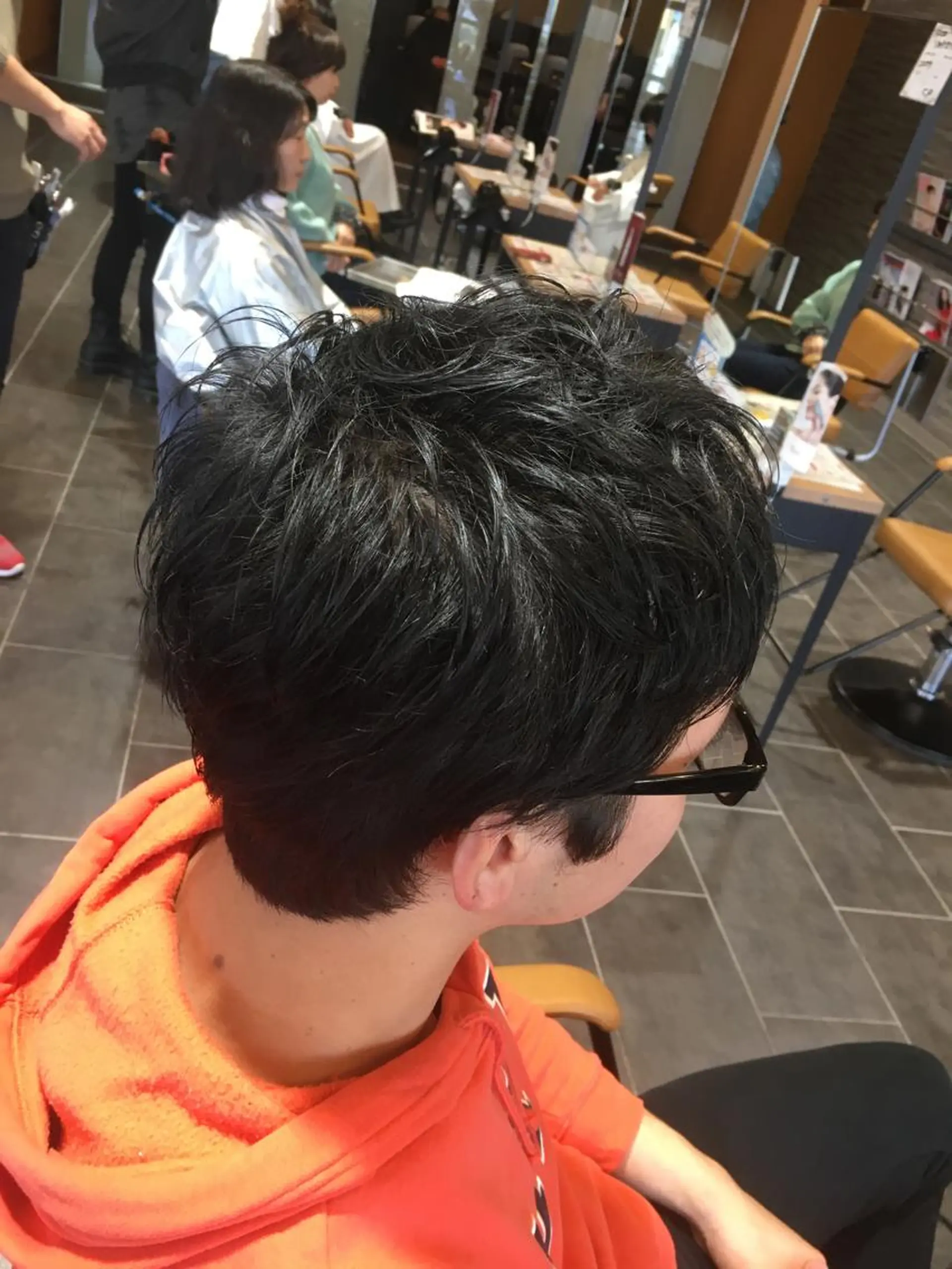 ショート メンズ 吉村 周馬のヘアスタイル