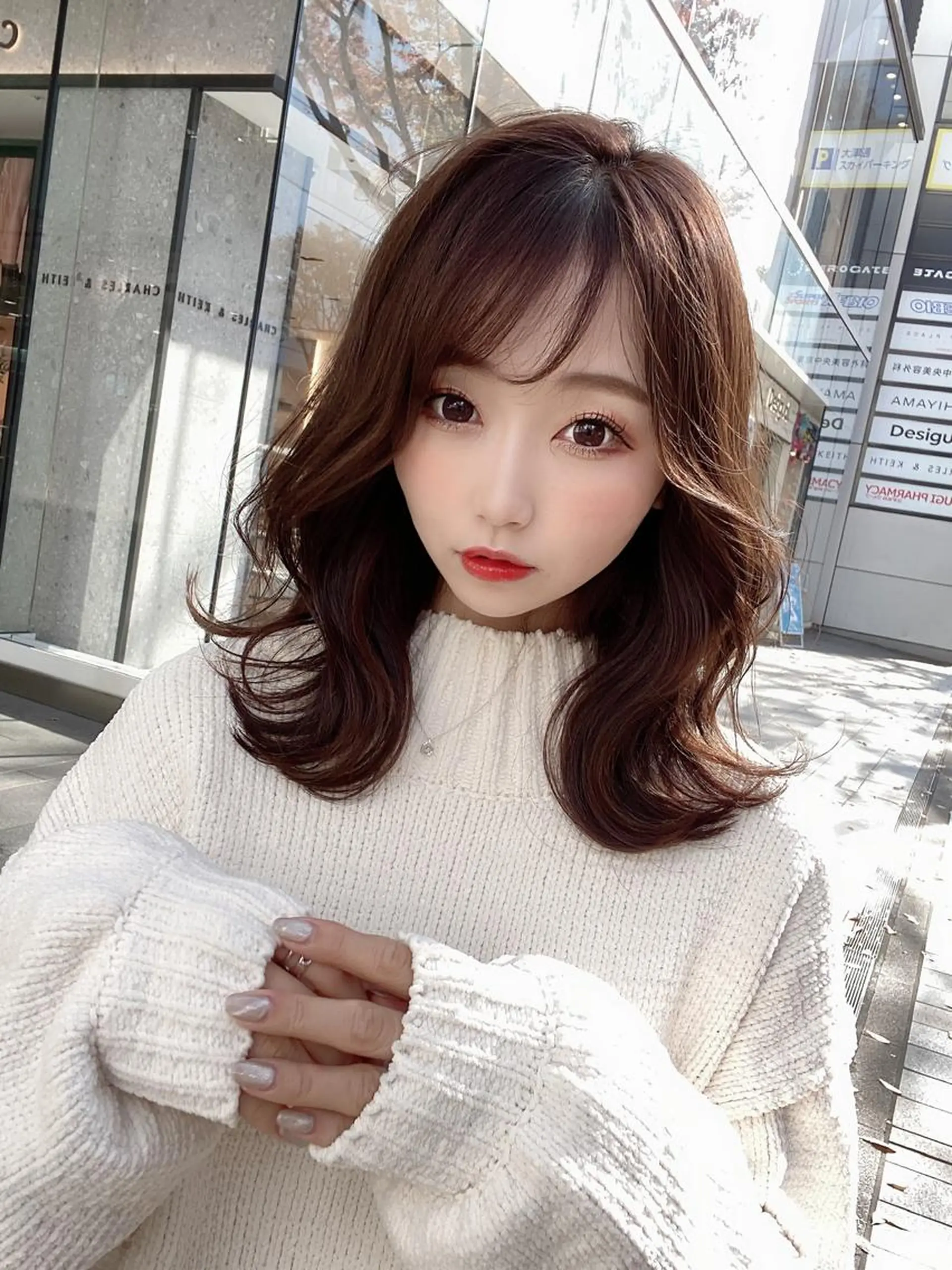 ミディアム カラー ブリーチ ケアブリーチ ダブルカラー イヤリングカラー ハイライトカラー カット ヘアカラー トリートメント 新宿✨顔周りカット 韓国ヘア/坂本亜裟海のヘアスタイル