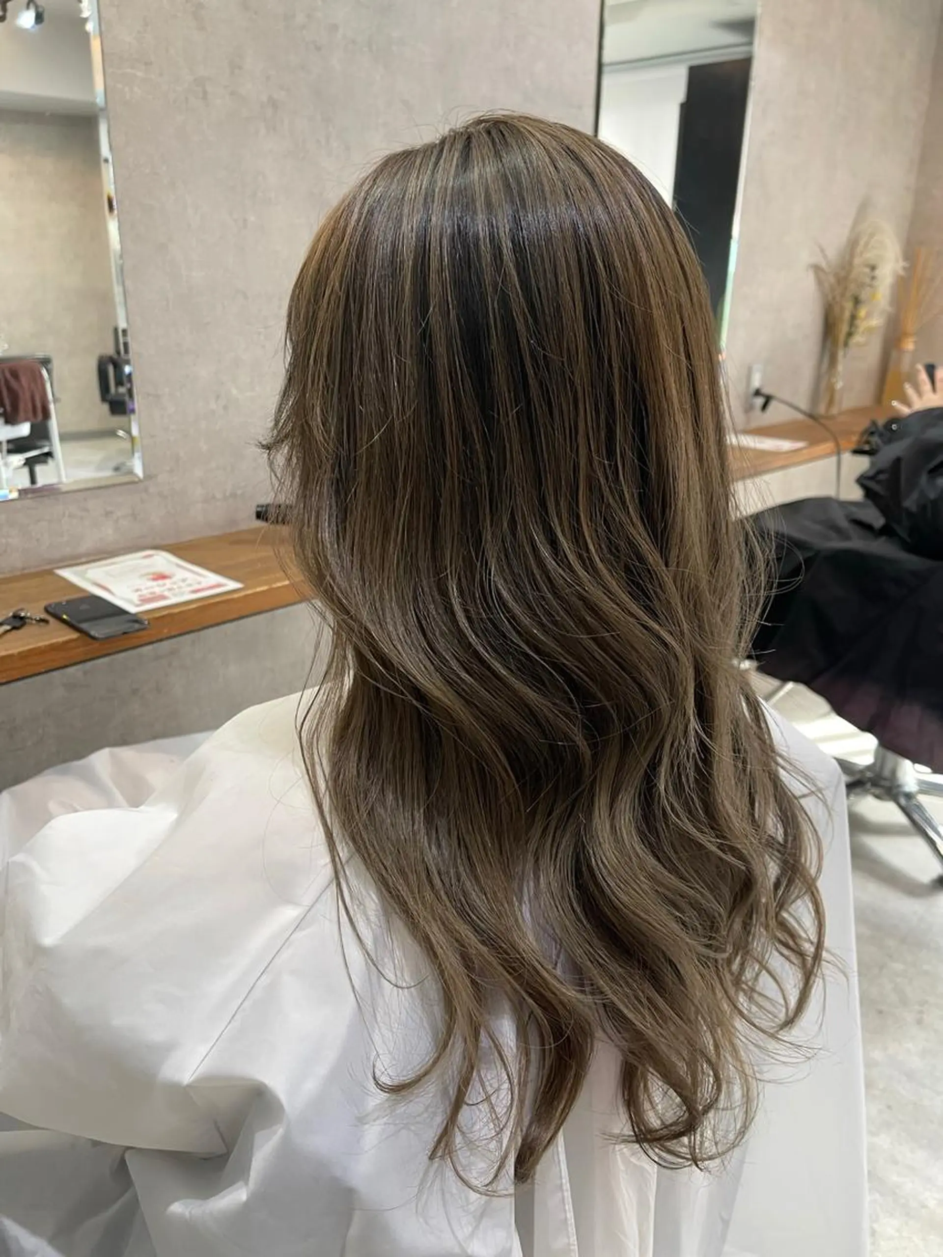 セミロング カラー カット ヘアカラー 松井那津子 /ハイライトブリーチのヘアスタイル