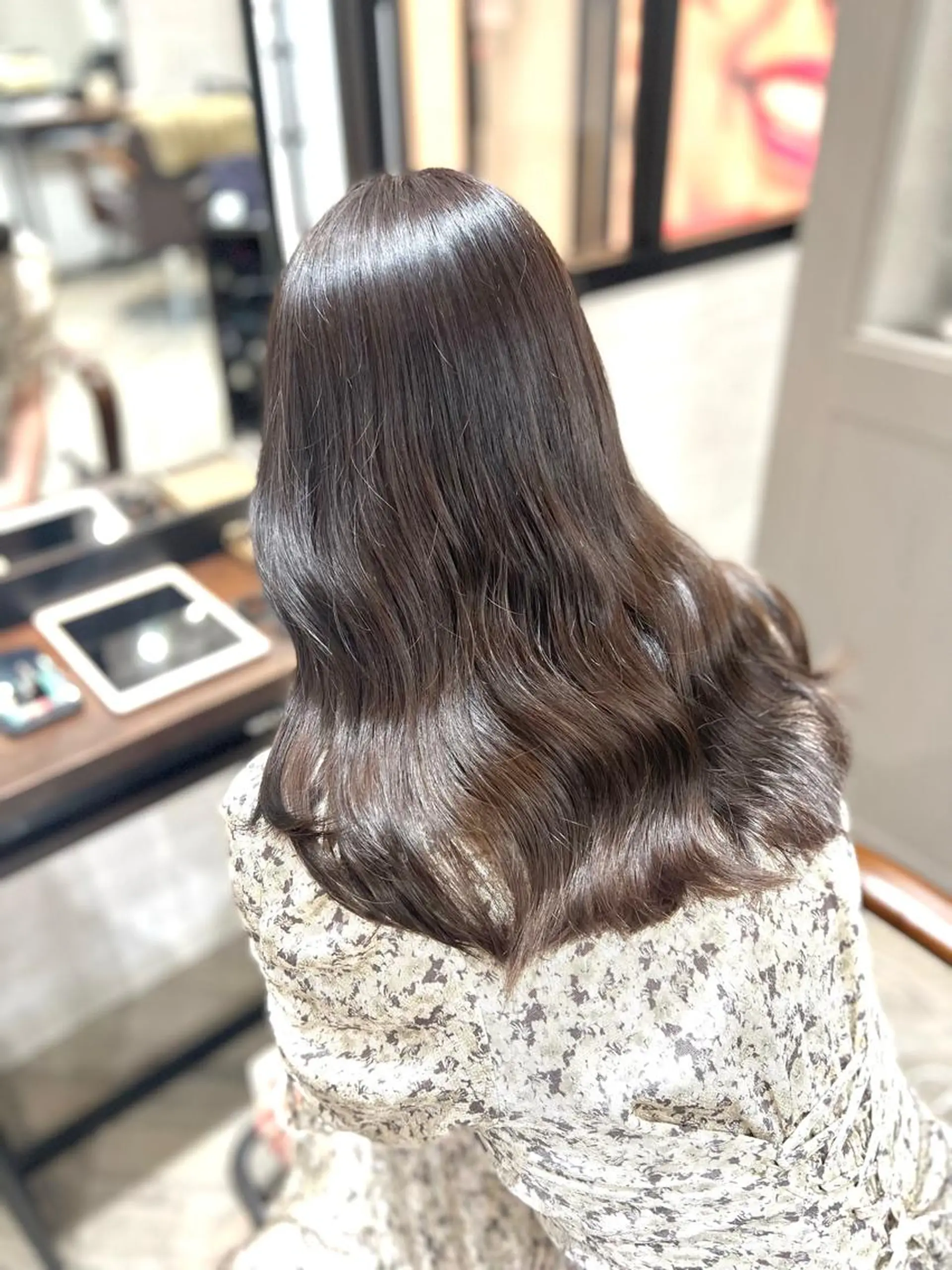 セミロング カラー ヘアアレンジ 顔まわり職人🇰🇷 韓国ヘア/KAITOのヘアスタイル