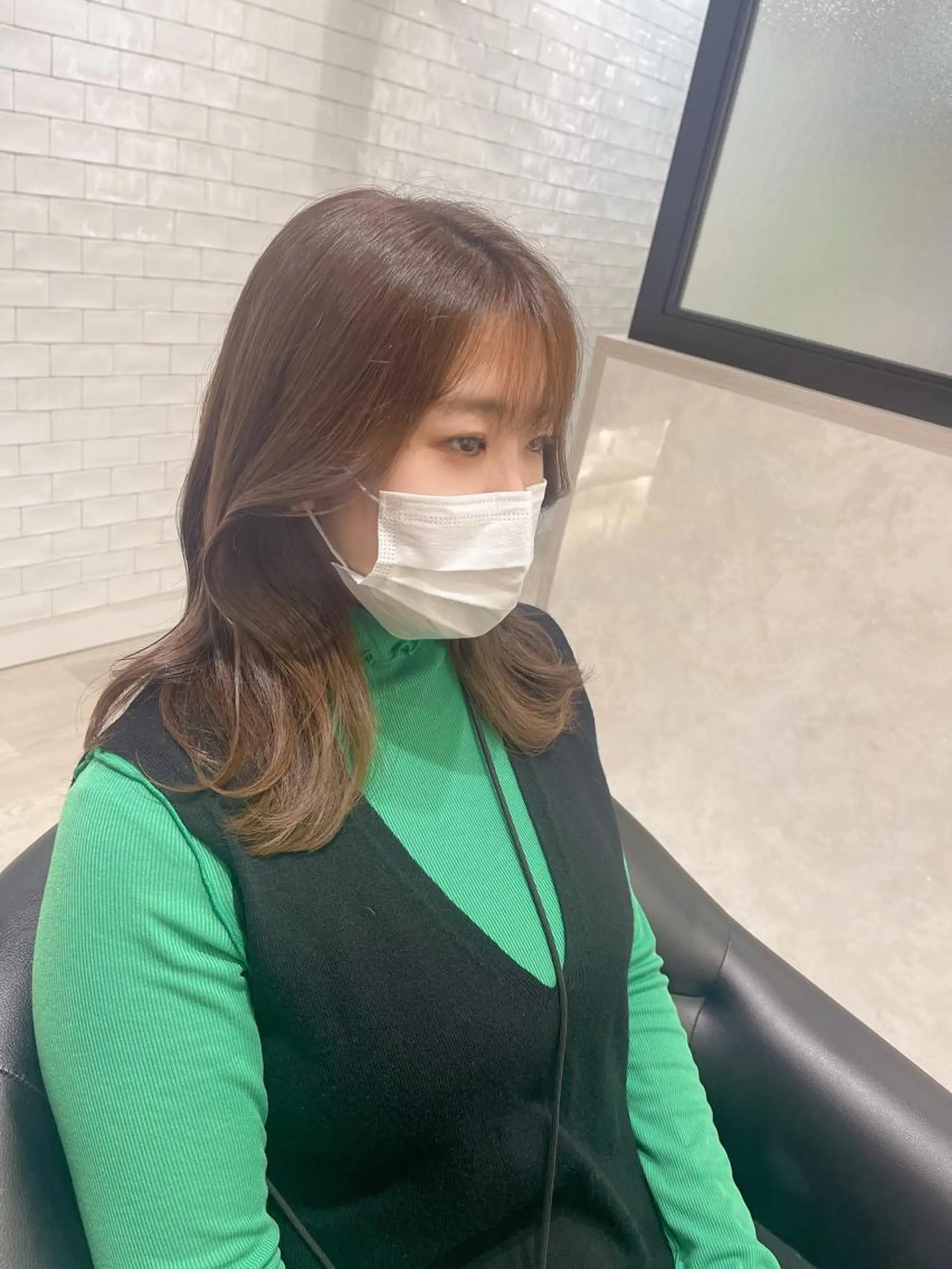 ミディアム カラー カット ヘアカラー トリートメント emi/髪質改善/ 韓国風/艶カラーのヘアスタイル