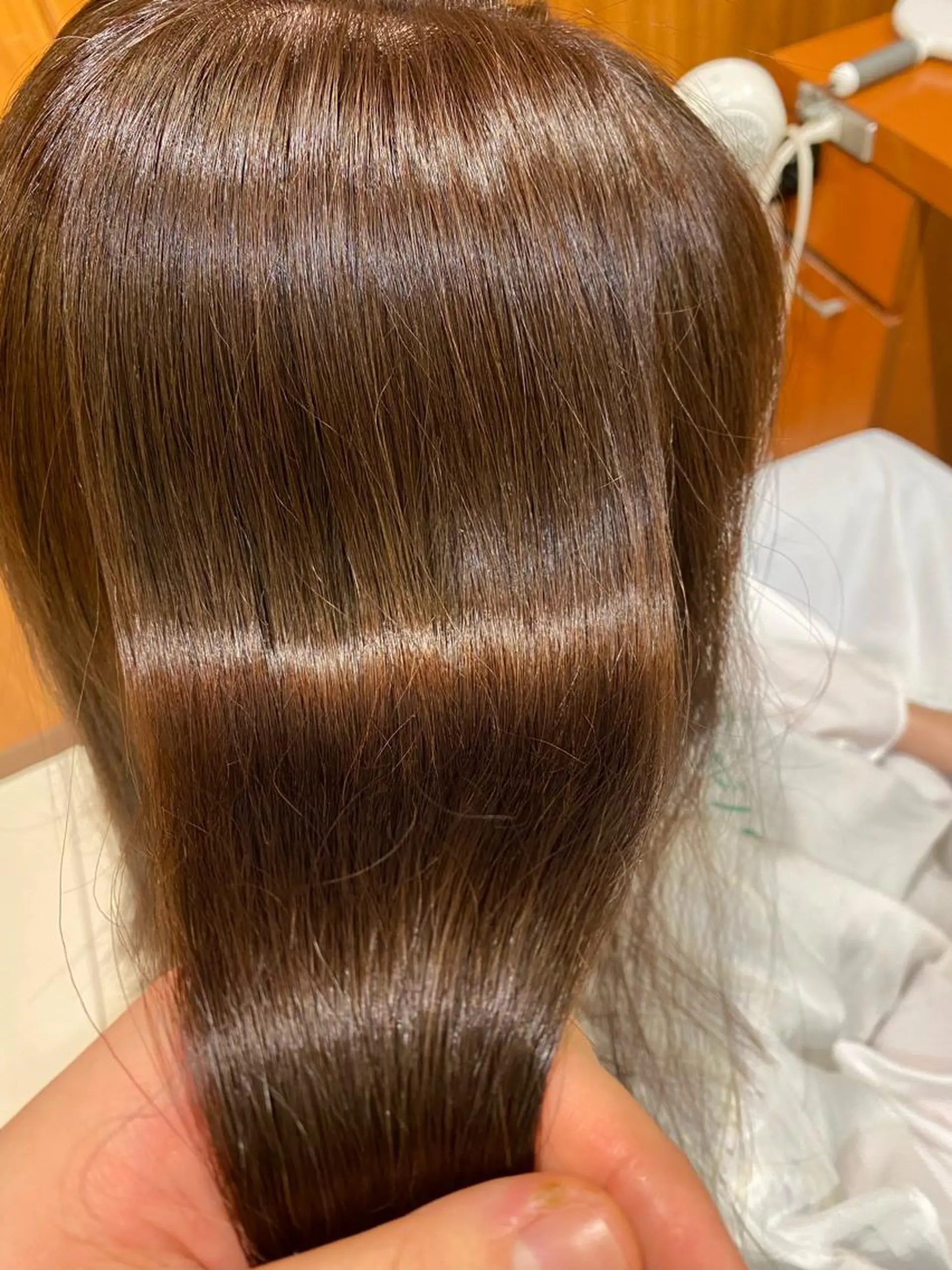 セミロング 香取 璃緒のヘアスタイル