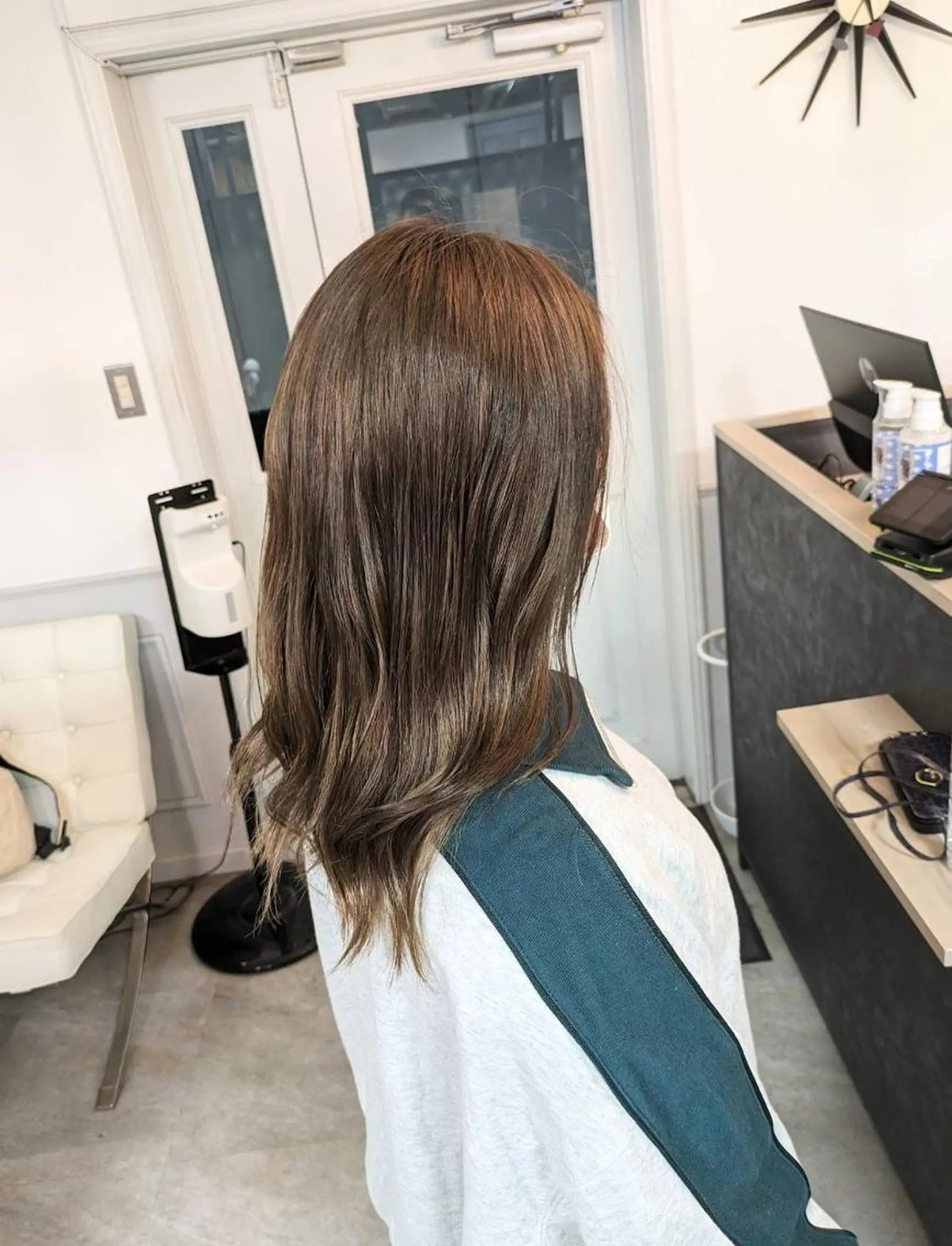 セミロング ヘアカラー トリートメント ベージュ＊Spica 【ミルクティー】のヘアスタイル