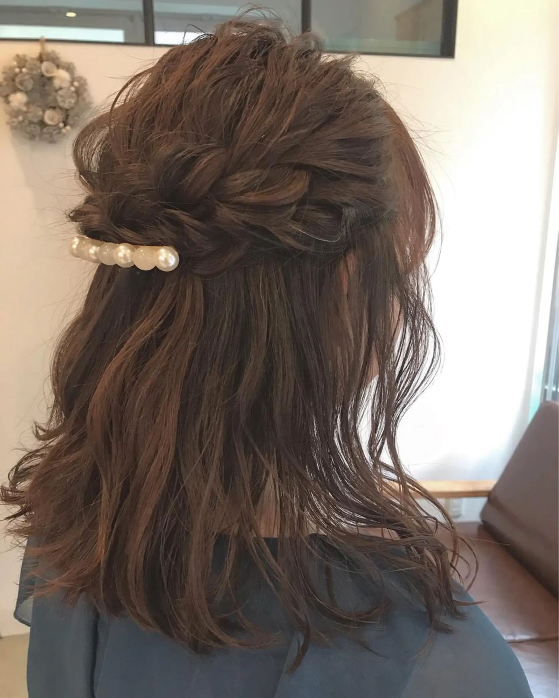 ヘアアレンジ 暖色カラー🍊 ボブ🌿顔周りcutのヘアスタイル