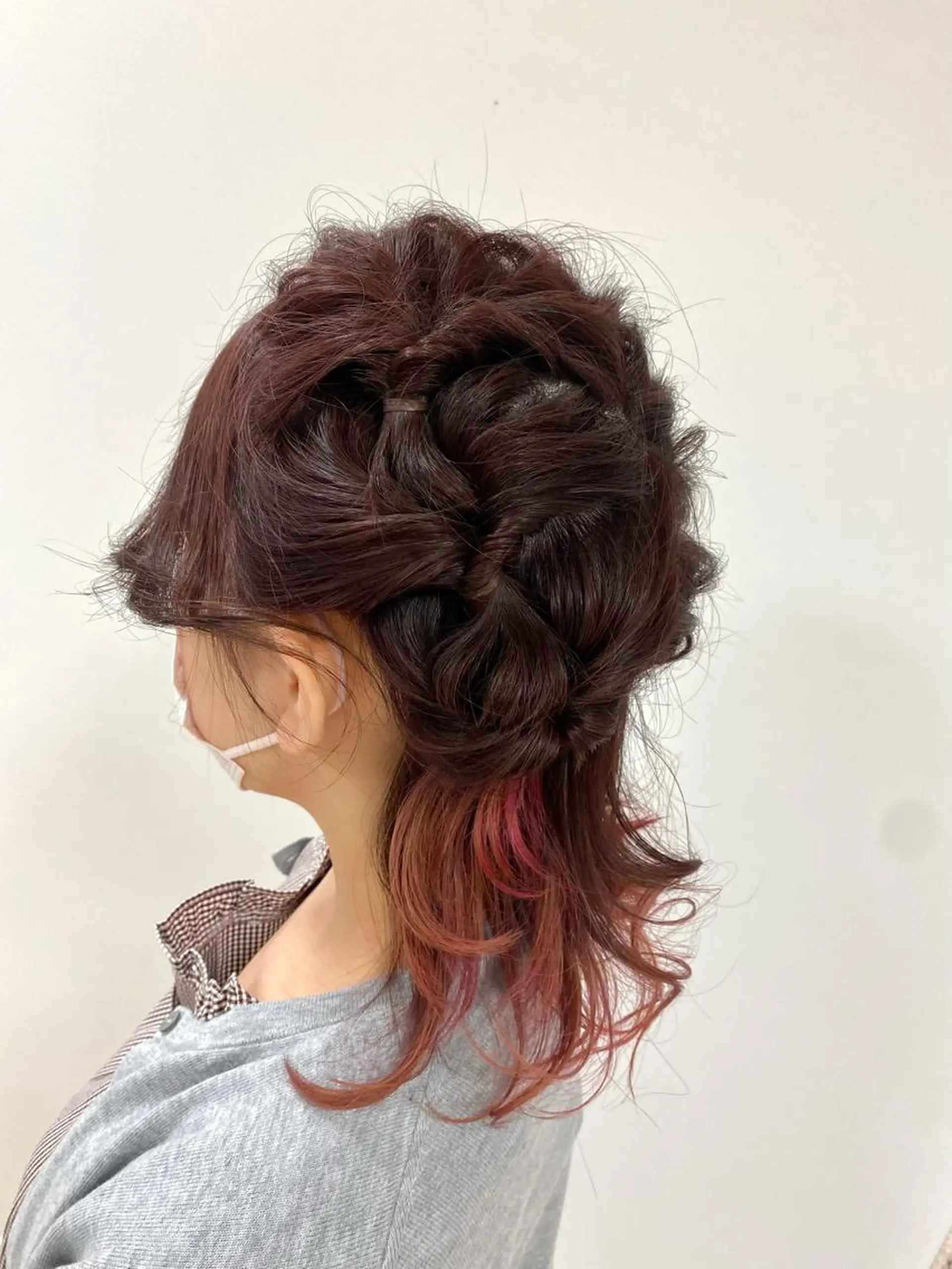 ミディアム ヘアアレンジ デート ヘアセット 高橋恵🌈生え癖改善 ウルフ/レイヤーのヘアスタイル