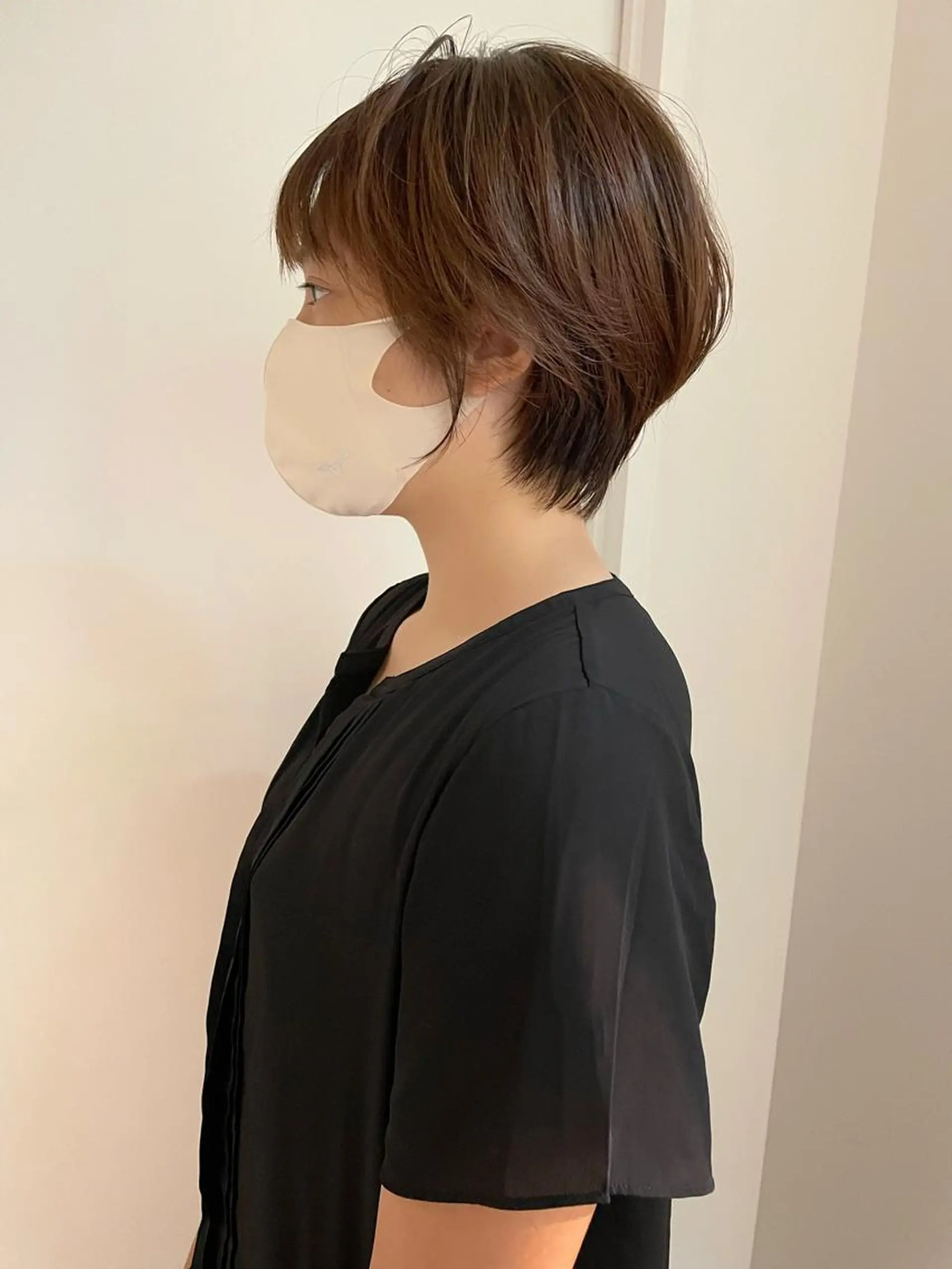 ショート カラー 丸みショート アッシュ ベージュカラー ハイライトカラー ハイトーンカラー カット ヘアカラー トリートメント 江上拓郎/ショート /酸性ストレートのヘアスタイル