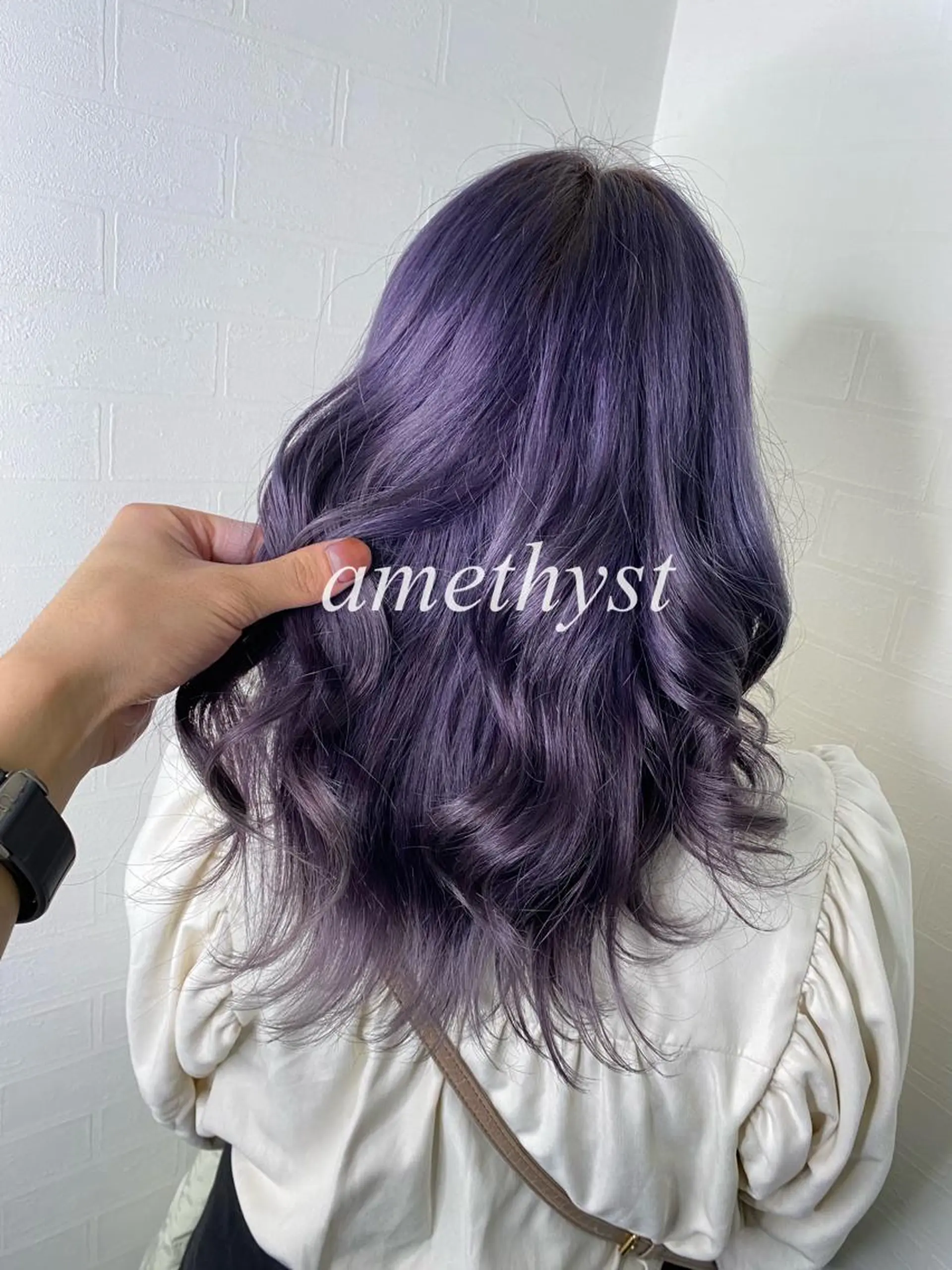 ミディアム カラー ヘアカラー ブリーチカラー特化 U-topia小島のヘアスタイル