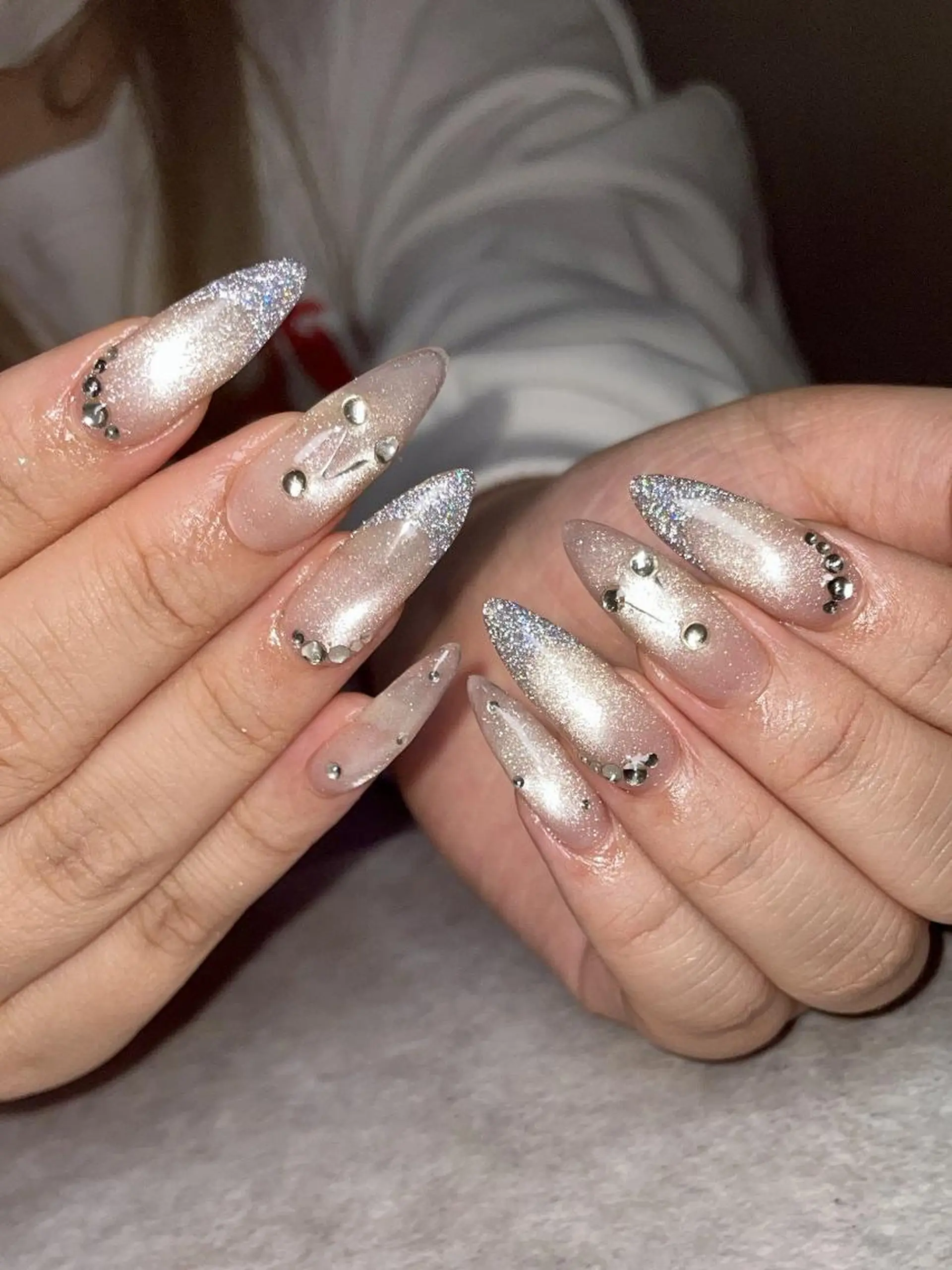 ネイル elu hのネイルデザイン