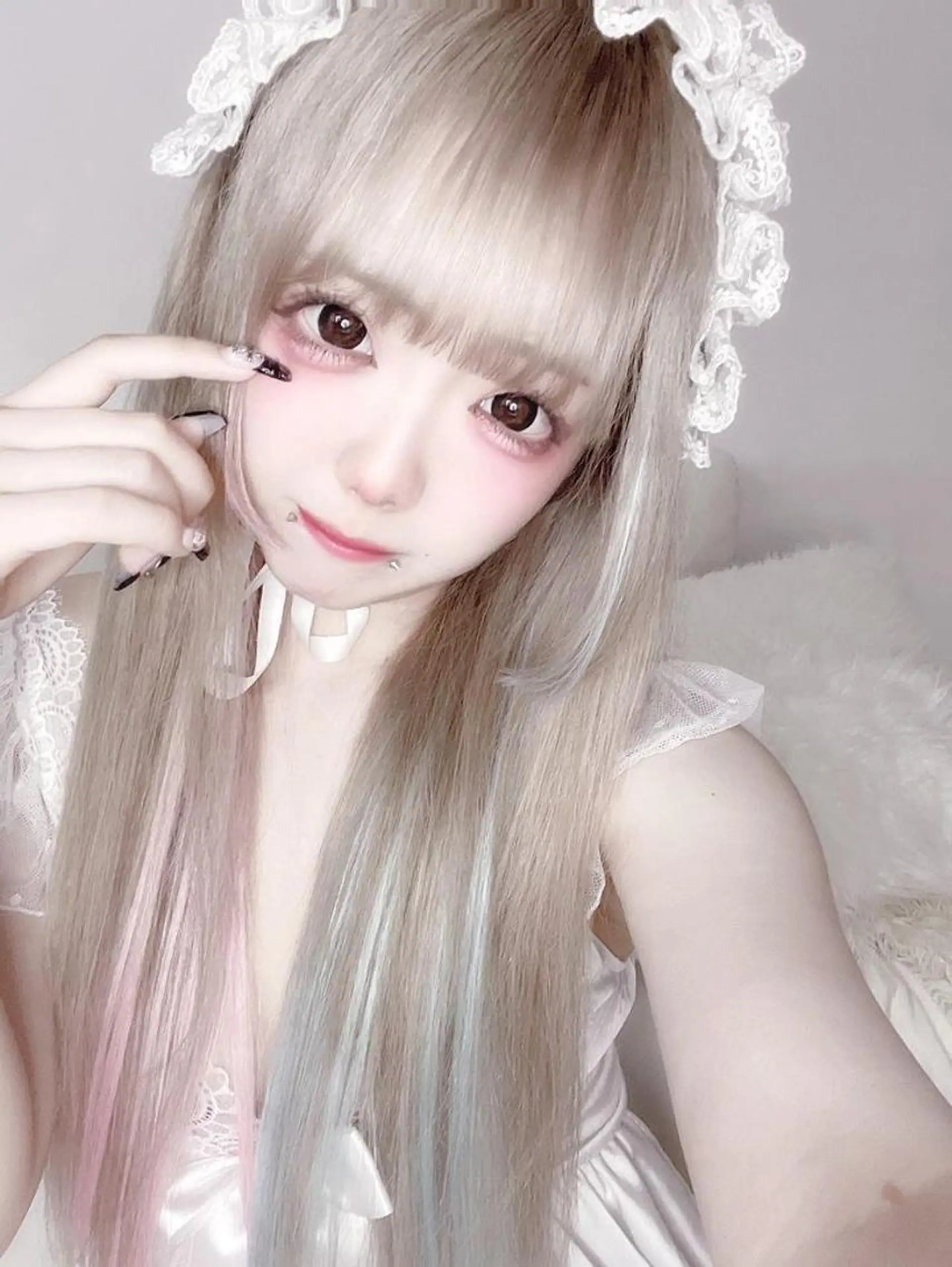 ロング カラー メッシュ ピンクカラー エクステ カット ヘアカラー トリートメント エクステ ハイトーンエクステ 🎩カズキ🎩のヘアスタイル