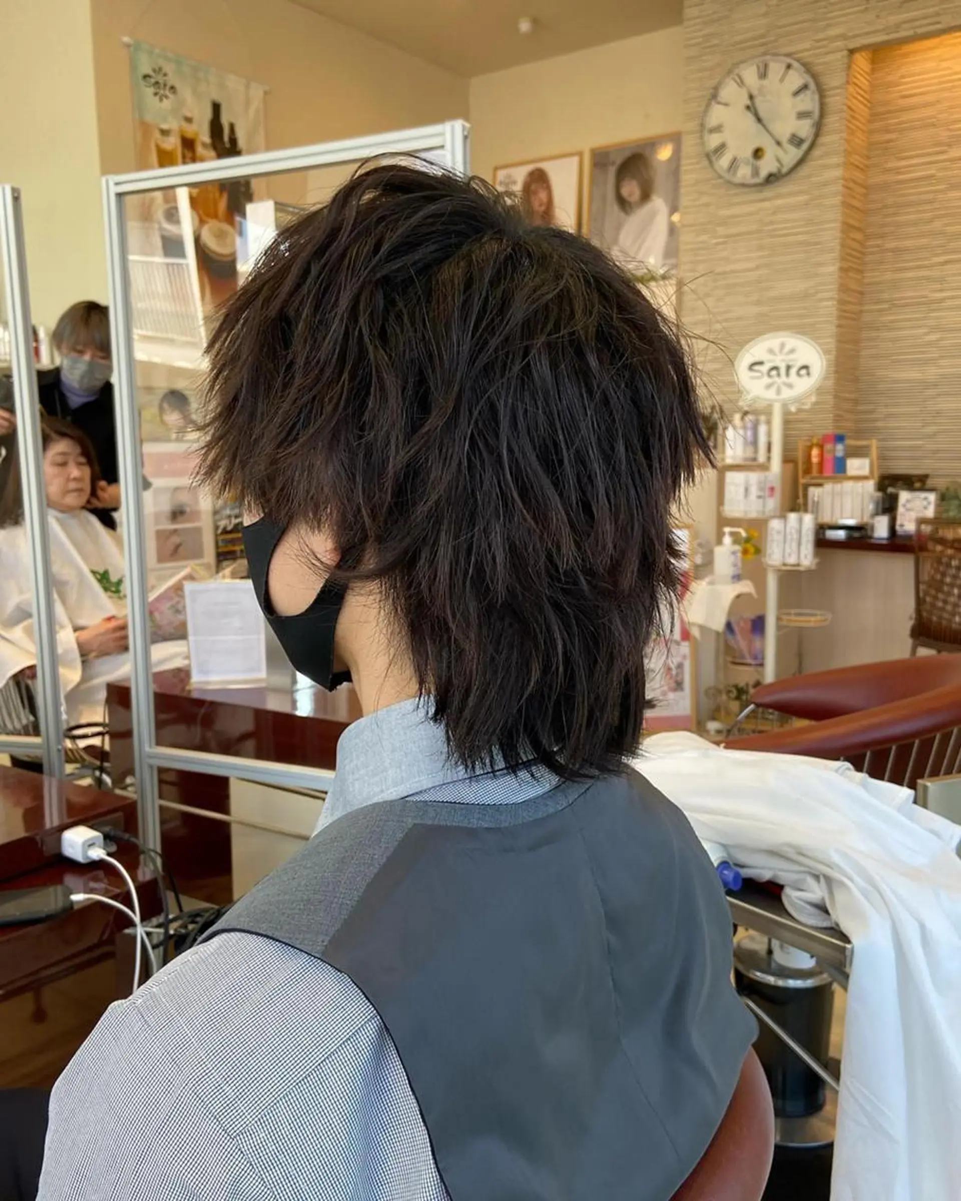 ショート カラー パーマ メンズ ケアカラー エクステ 卒業式のヘアスタイル 髪質改善 トリートメント 🫧sara荒井店 樹🫧のヘアスタイル