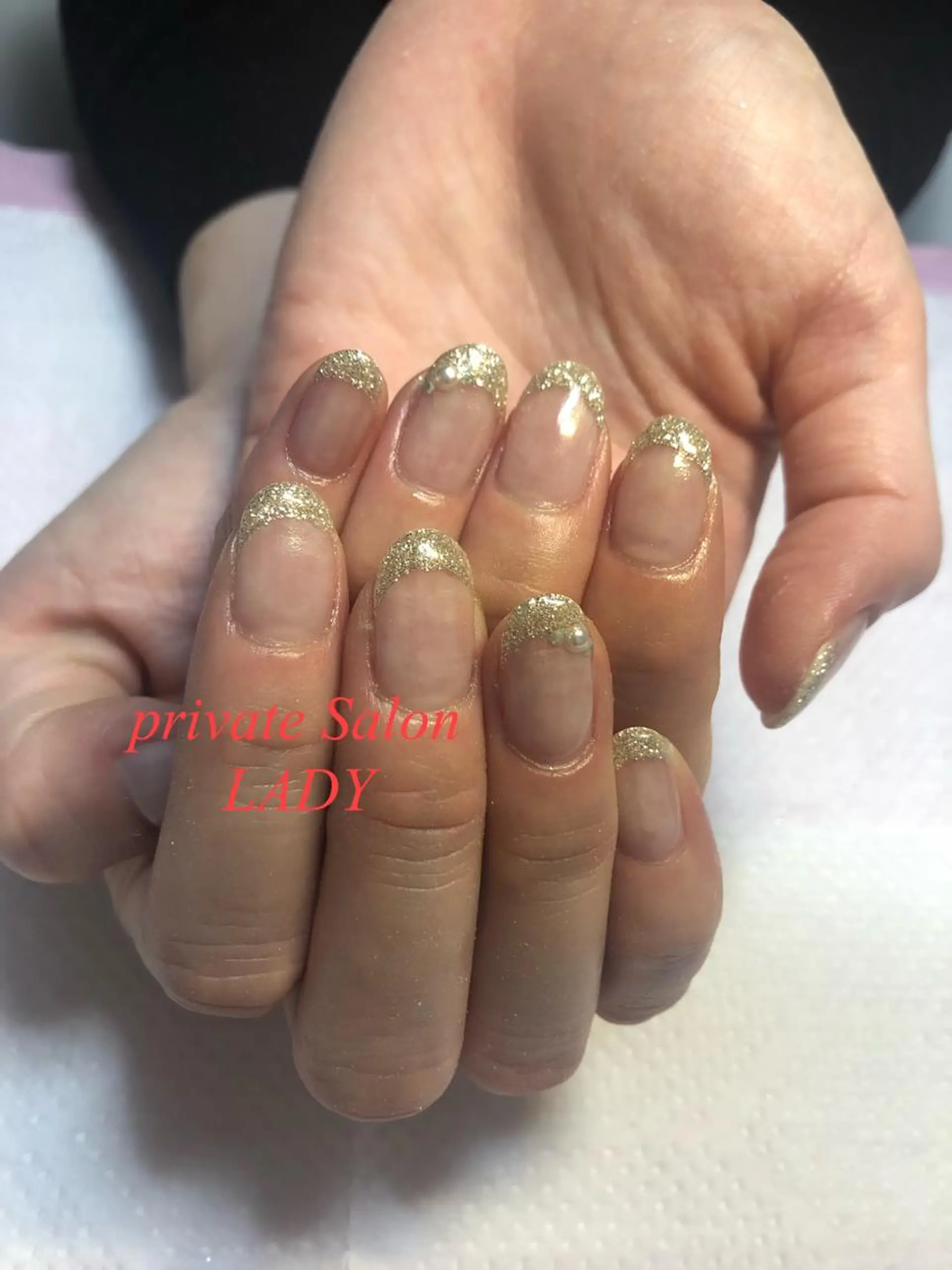 ネイル ストーンネイル ハンドネイル 桜田 麻菜のネイルデザイン